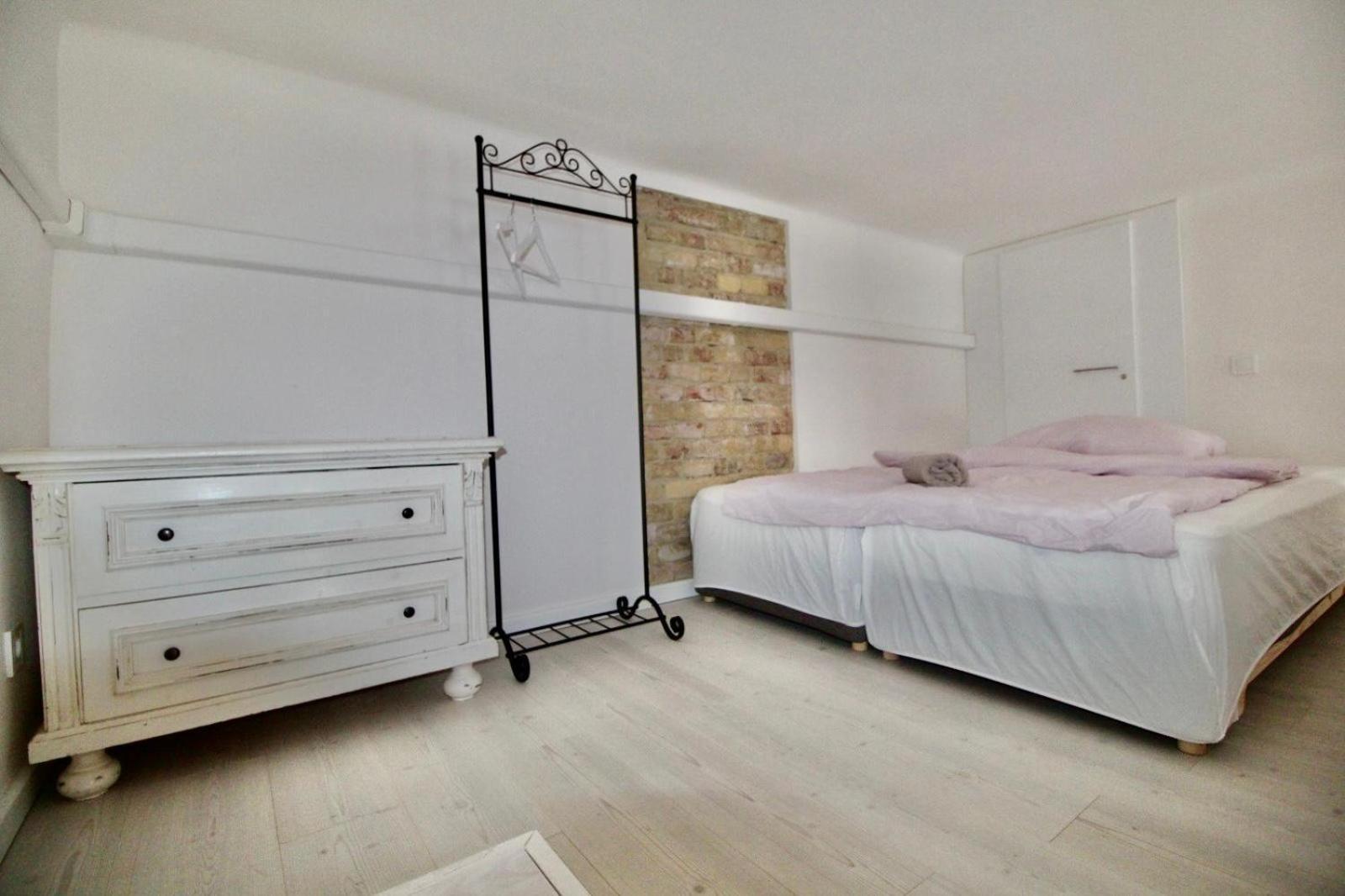 Rozy's Place Appartement *