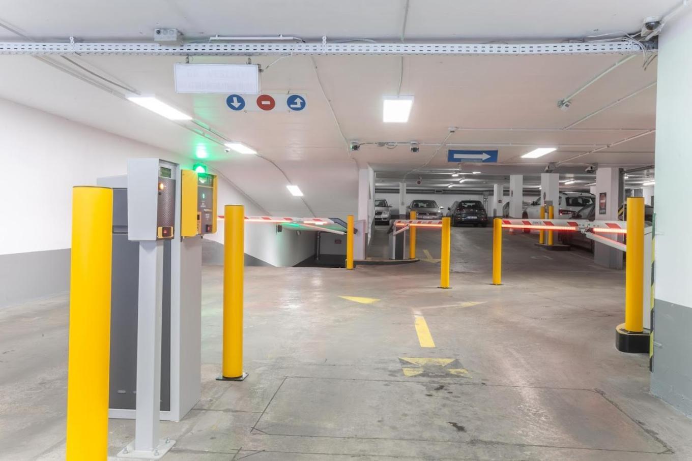 Modern 3br Free Parking Prime Location Apartamento *
