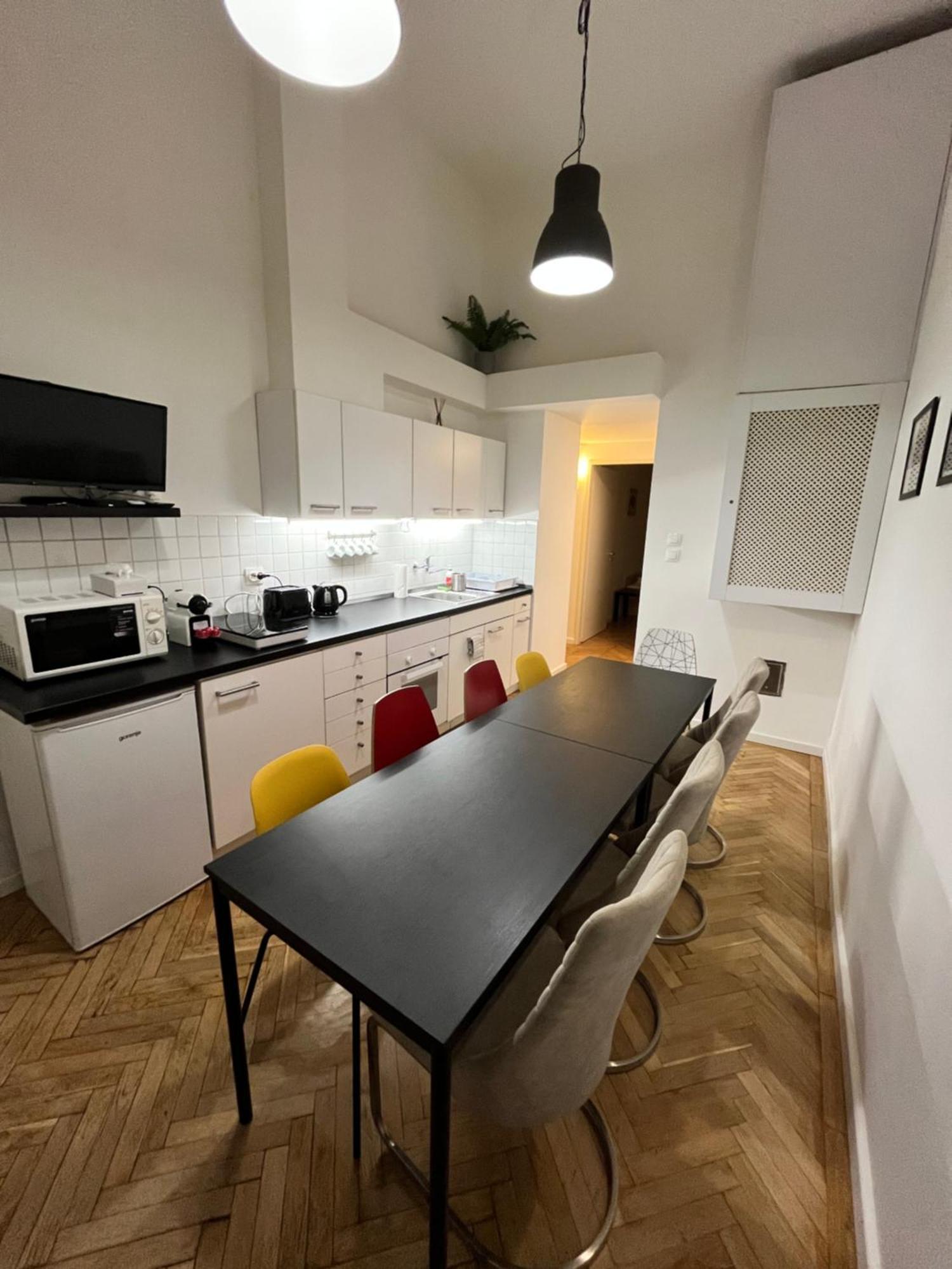 Modern 3br Free Parking Prime Location Apartamento *