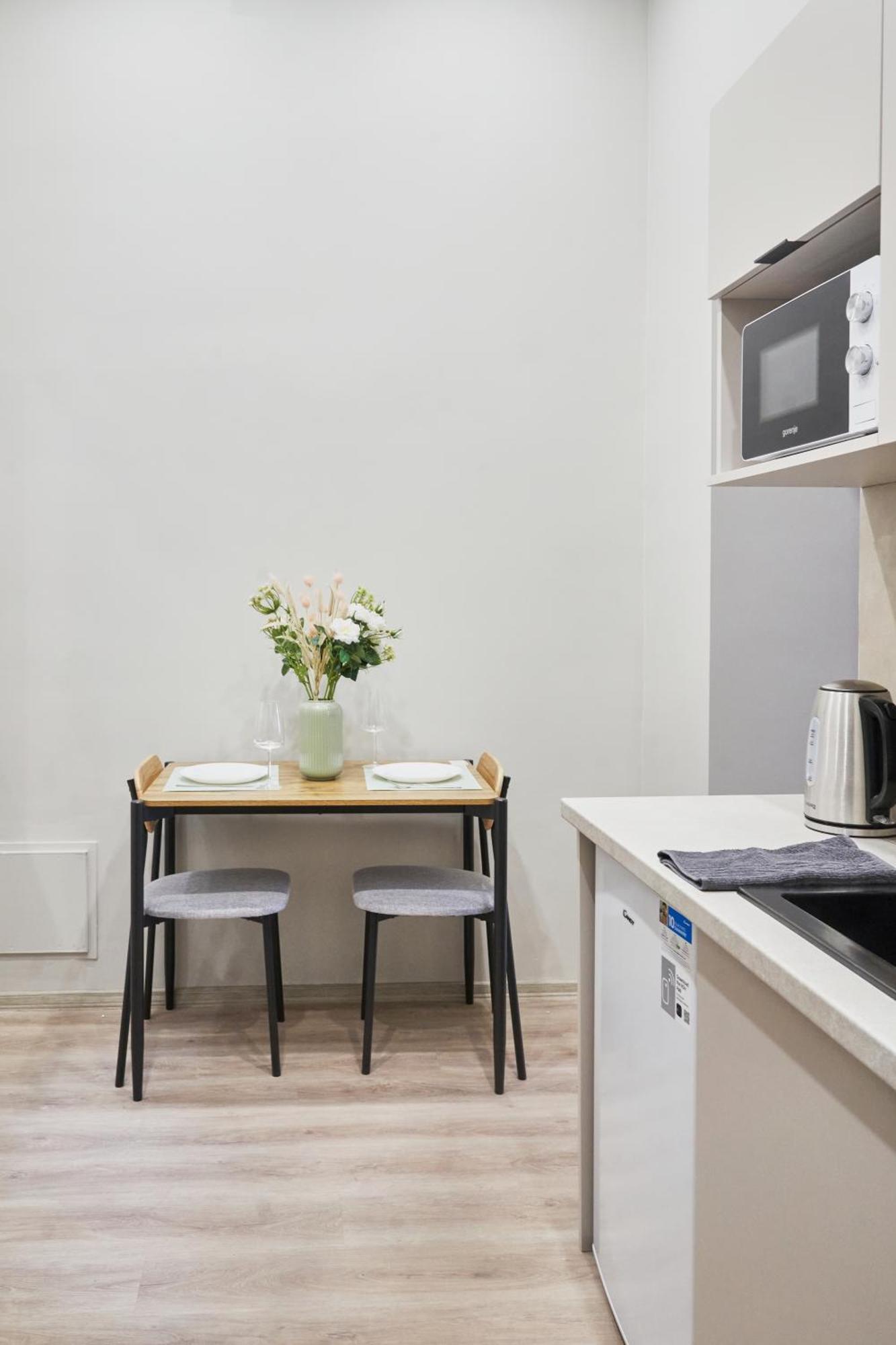 Navi Erzsebet Apartment *