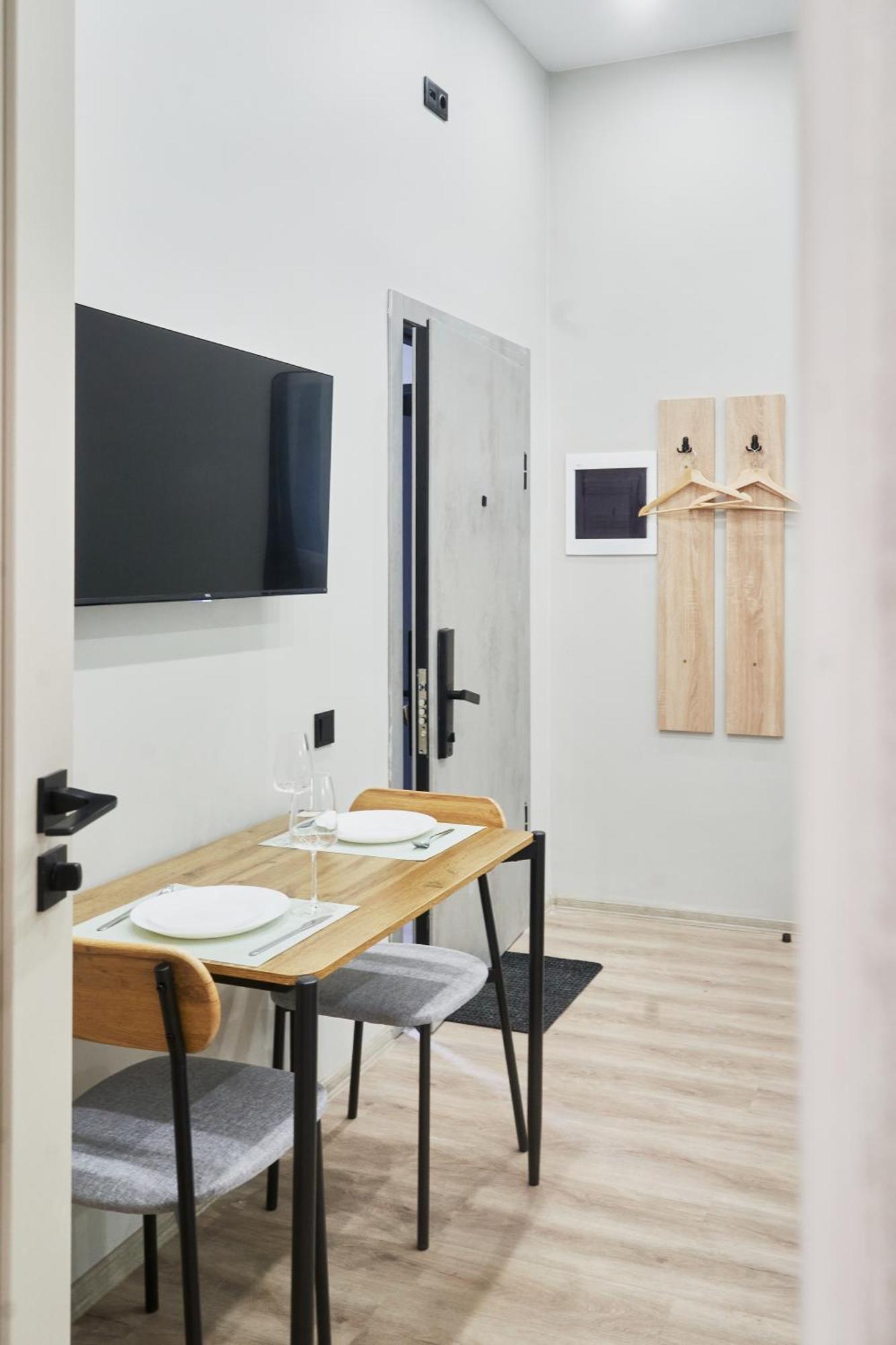 Navi Erzsebet Apartment *