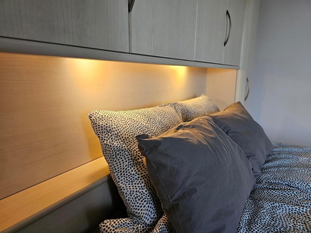 Petibo - Grove - Free Parking In Garage Appartement Boedapest
