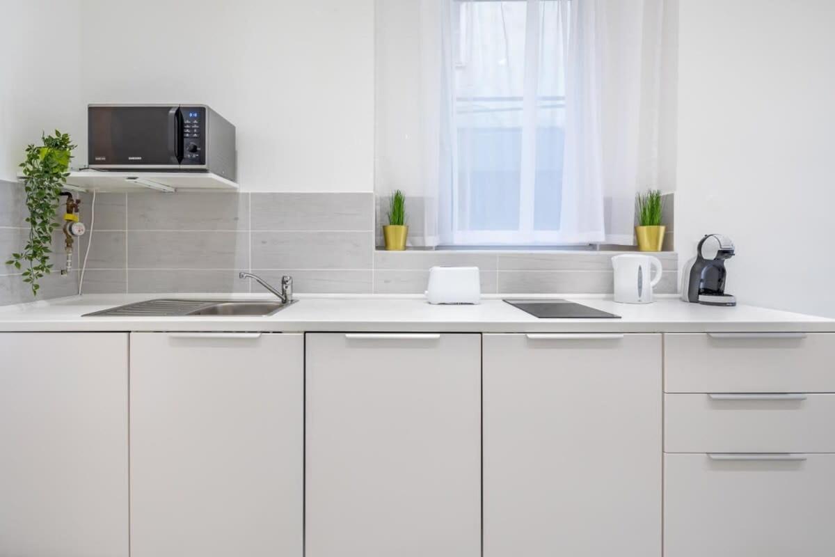 Cozy New - Easy Center Access Appartamento *