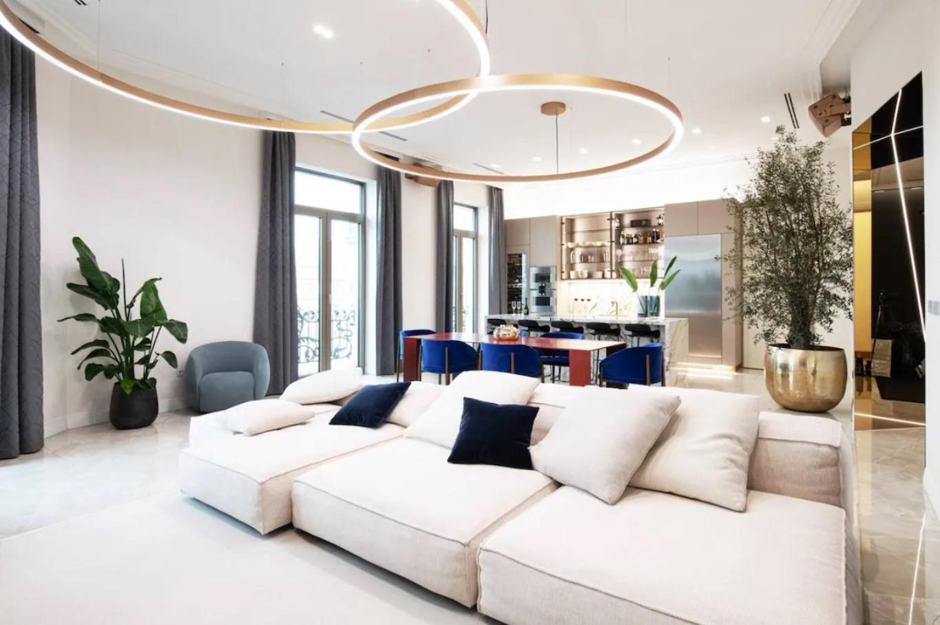 Finesse Design * Budapest