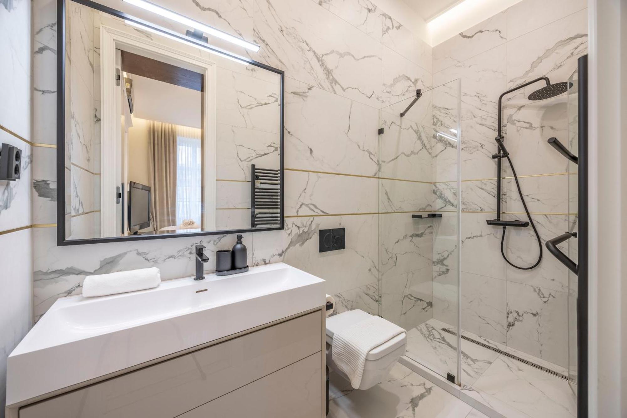 Luxurious High-end Grand Next To The Basilica Budapest