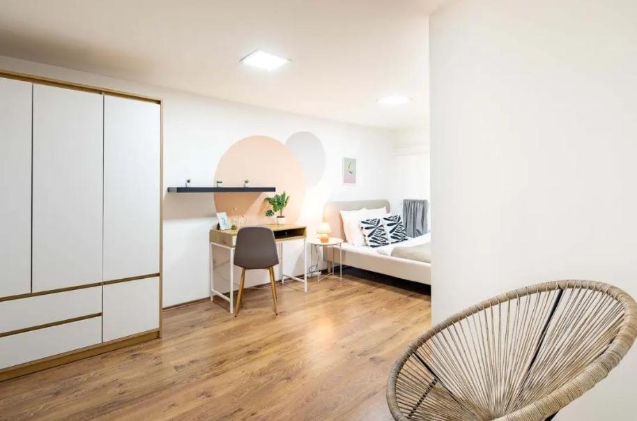 Cityscape Budget Szoevetseg 4 Appartamento