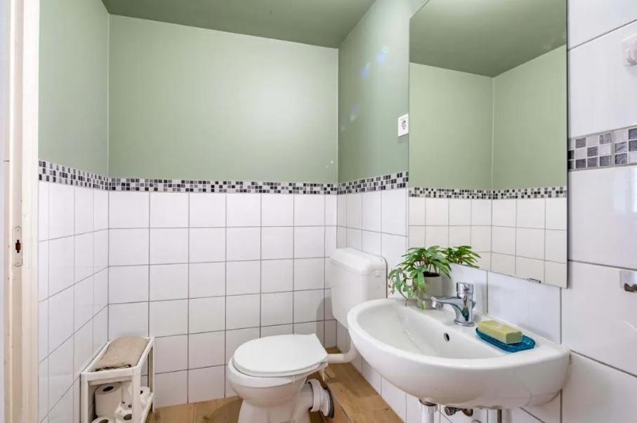 Cityscape Budget Szoevetseg 4 Appartamento Budapest