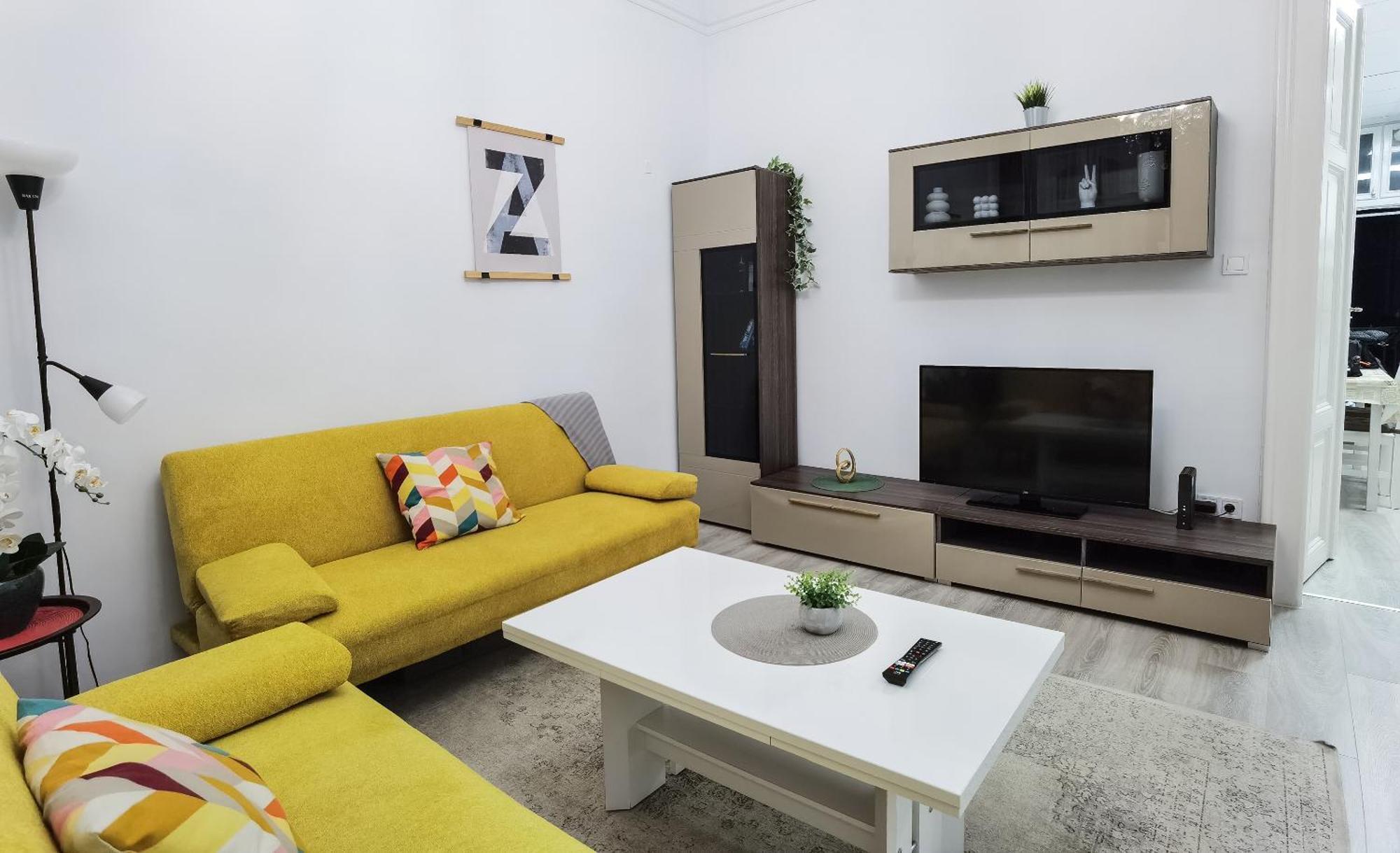 Lejlighed Perfect Location,newly Decorated Modern, Large Place 60 M2, Really Quiet So Have A Good Night Sleep, Ac, Netflix, Smart Tv, High-speed Internet, World Famous New York Cafe Only 10 Minutes Walk