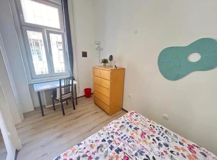 Hostal Leo Heart
