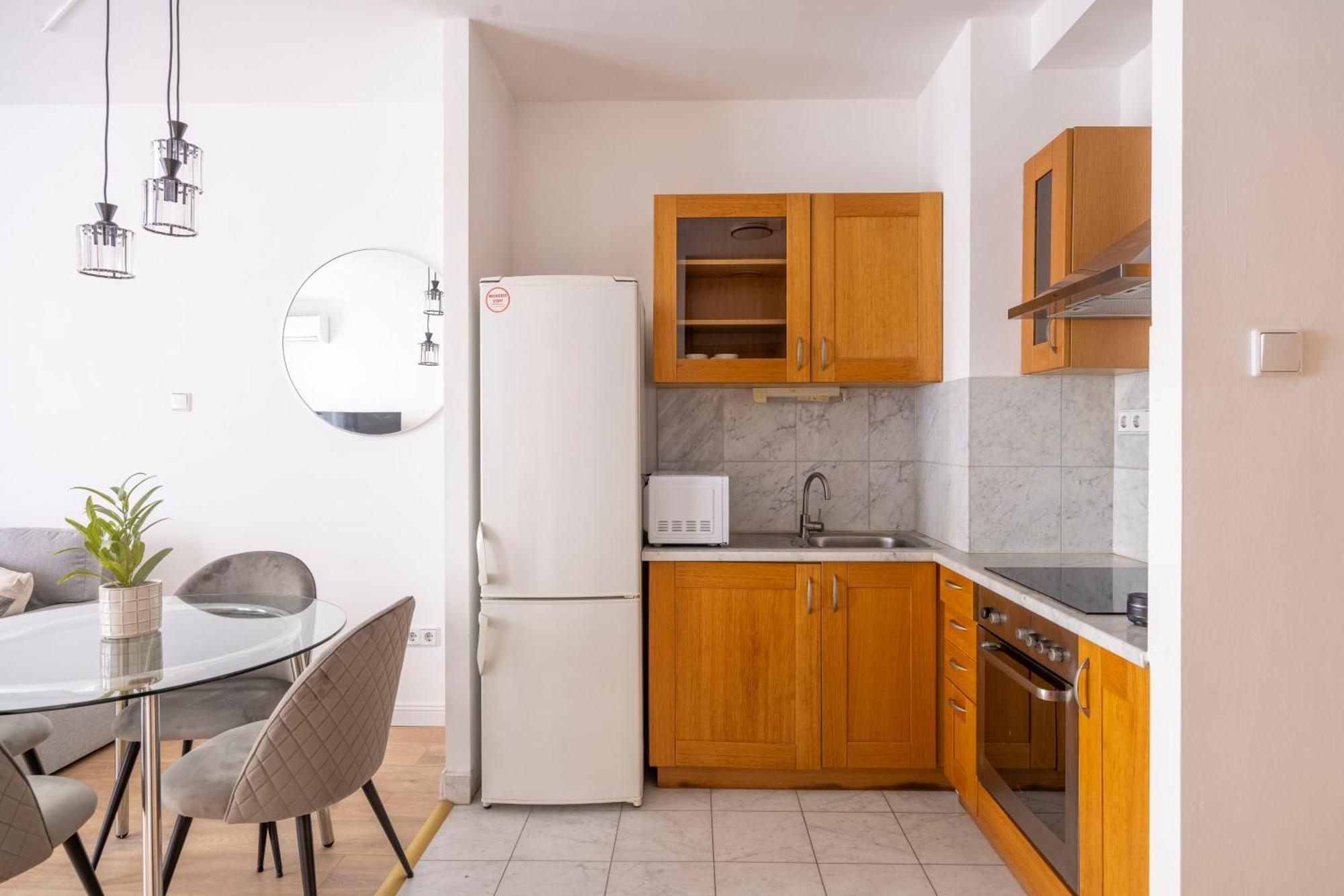 Appartamento Deluxe K9 With Balcony 