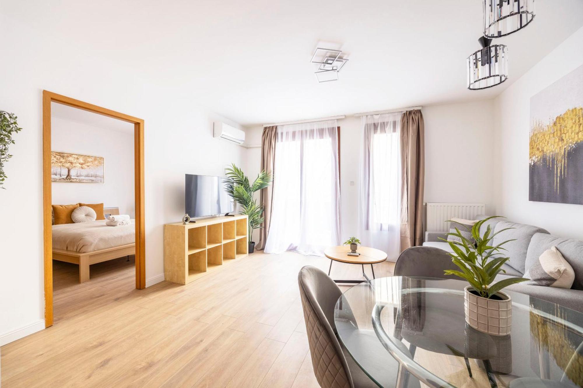 Appartamento Deluxe K9 With Balcony 