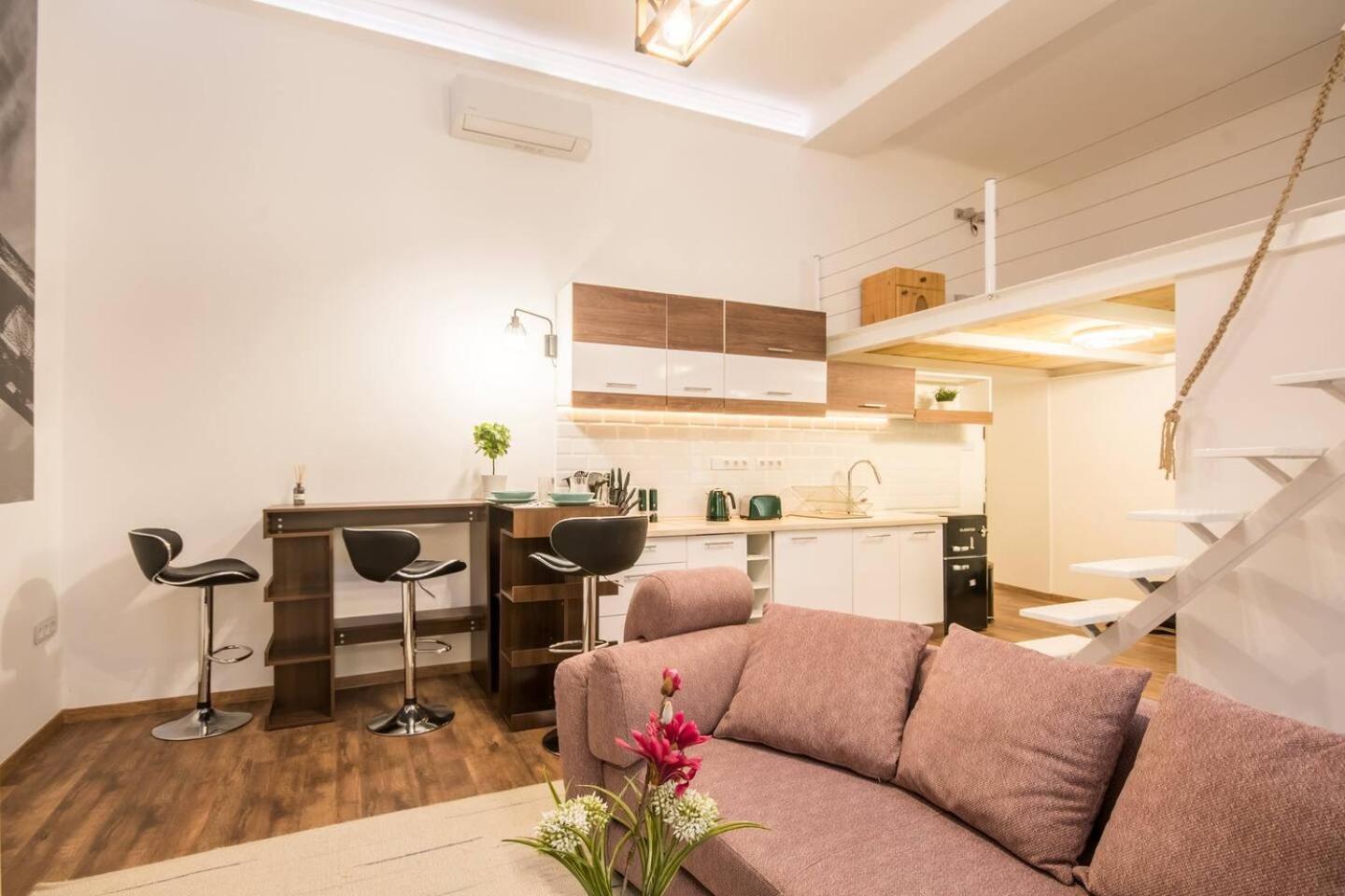 Brody Holiday-calm And Comfort With Two Double Bed * Budapest