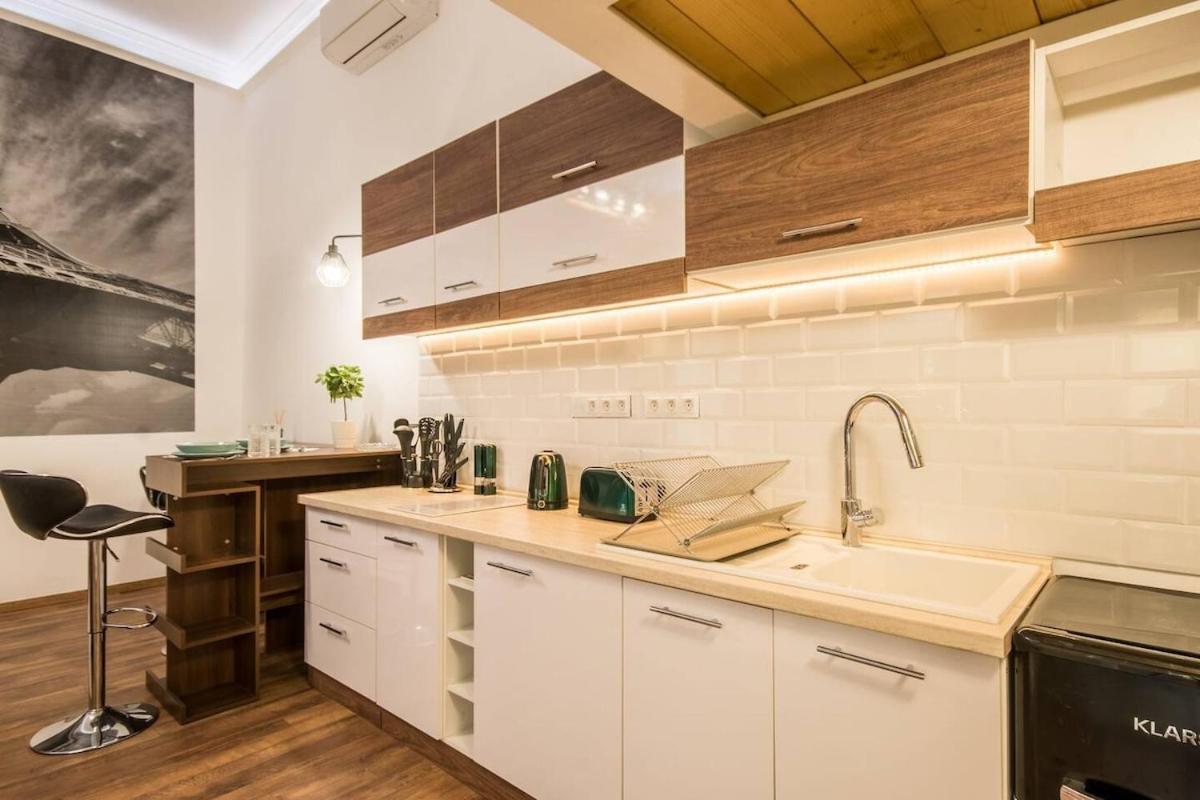 Brody Holiday-calm And Comfort With Two Double Bed Apartment
