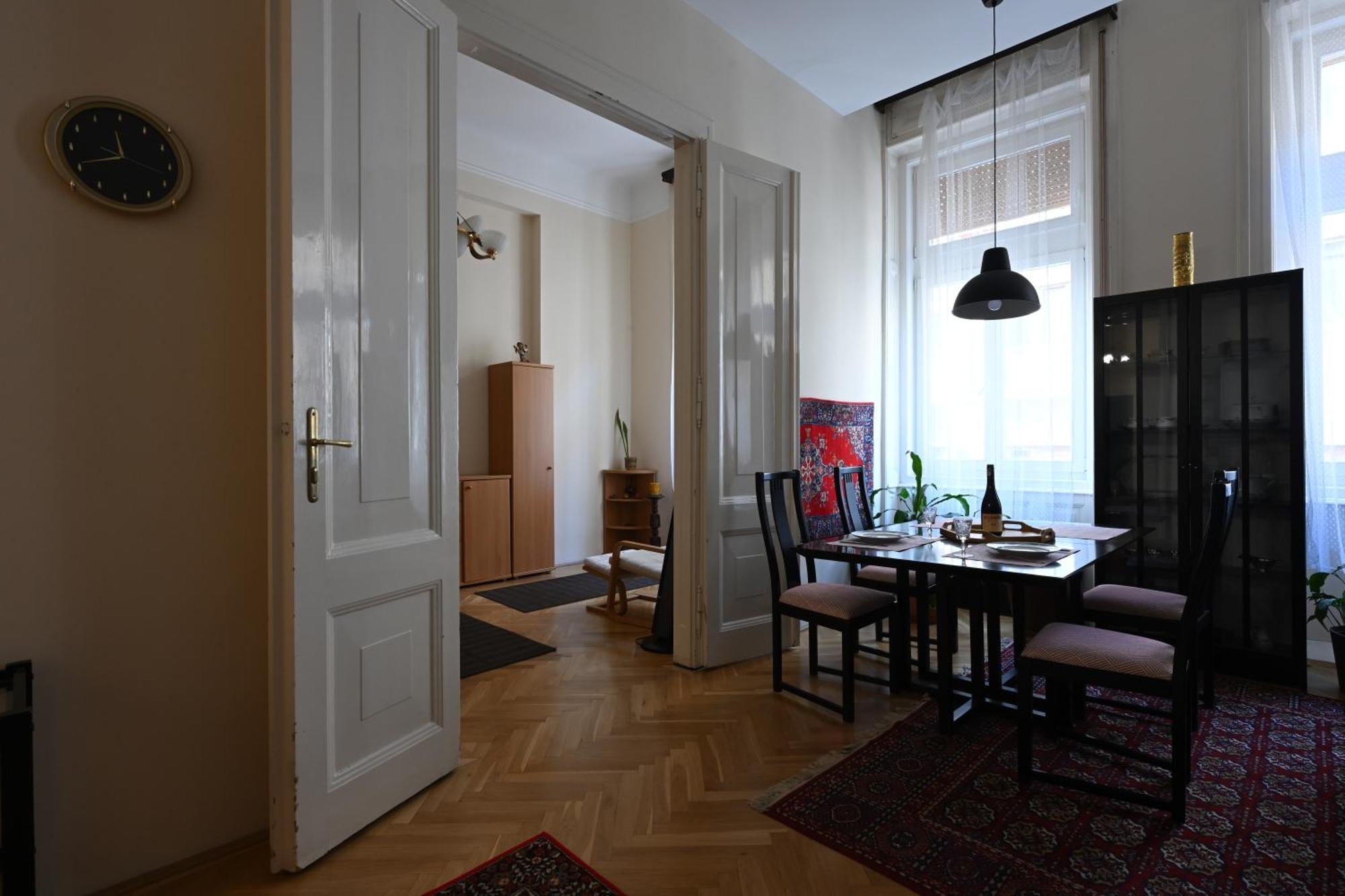 A Quiet Place In The Heart Of The Apartmán