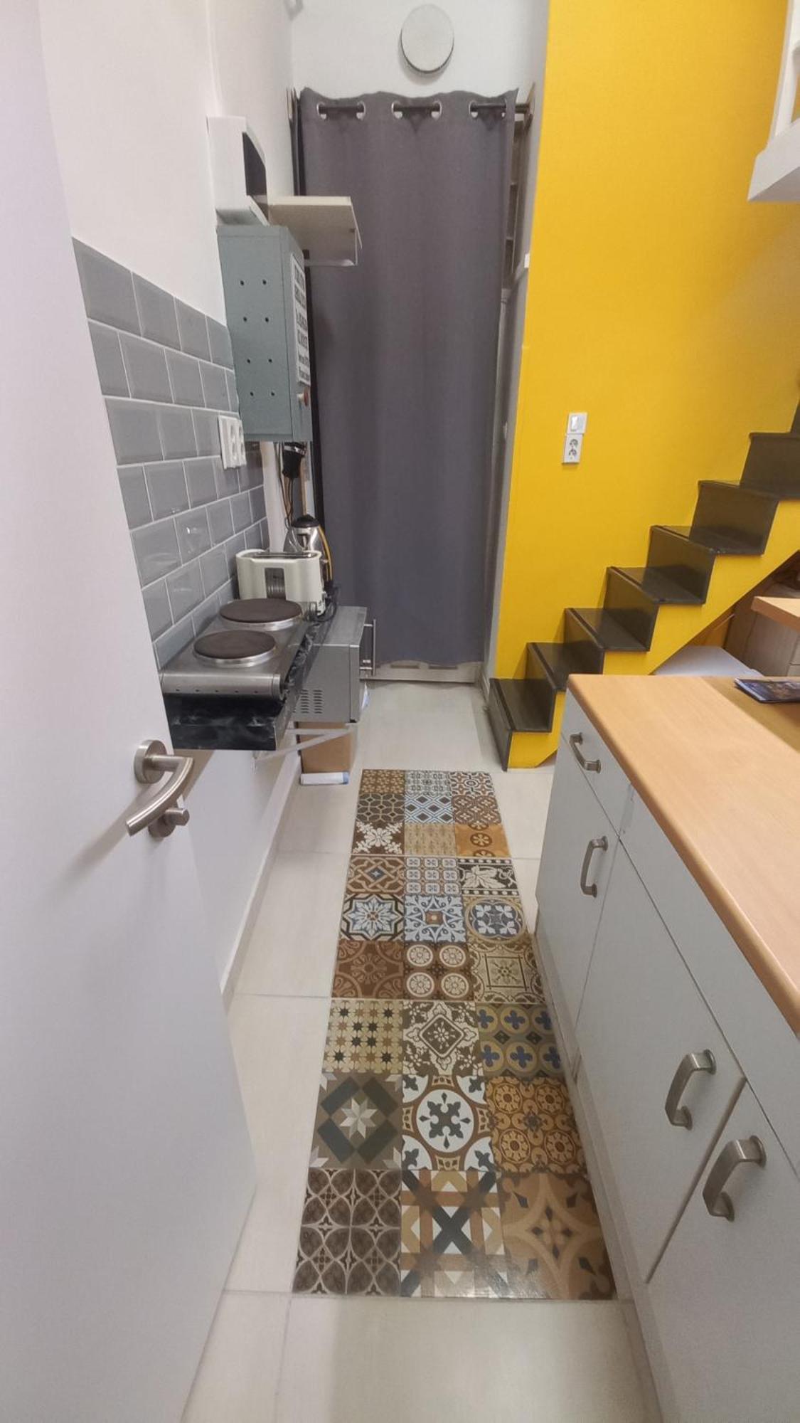Goldapartment