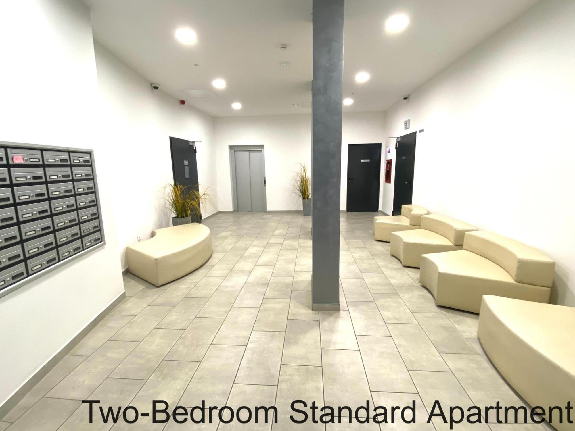 Sunlit Heaven 2-bdr Apartment Budapest