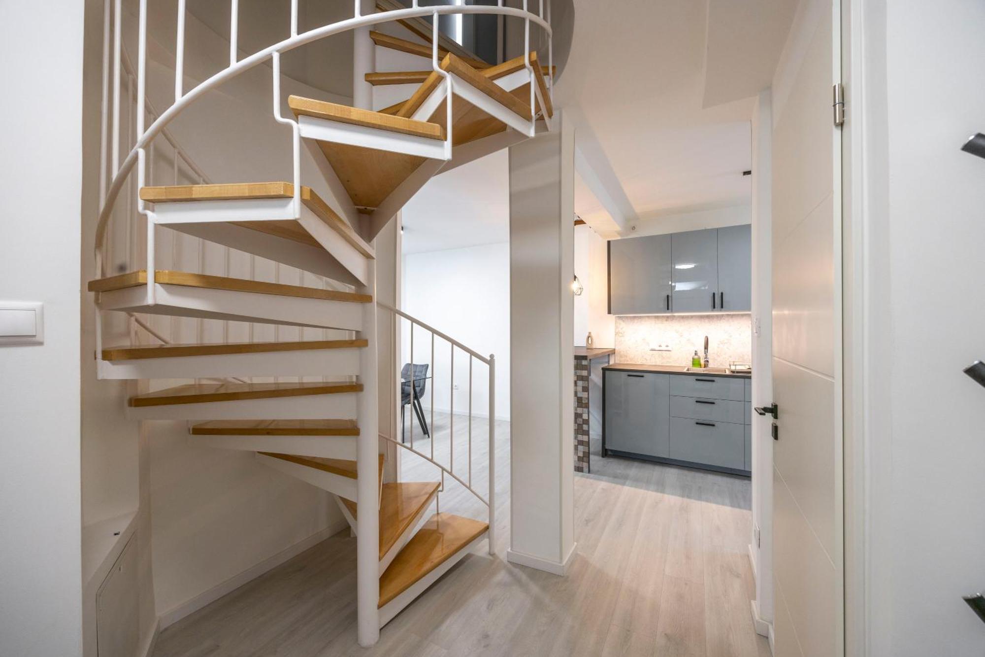 Deluxe & Minimalistic In The Heart Of * Budapeszt