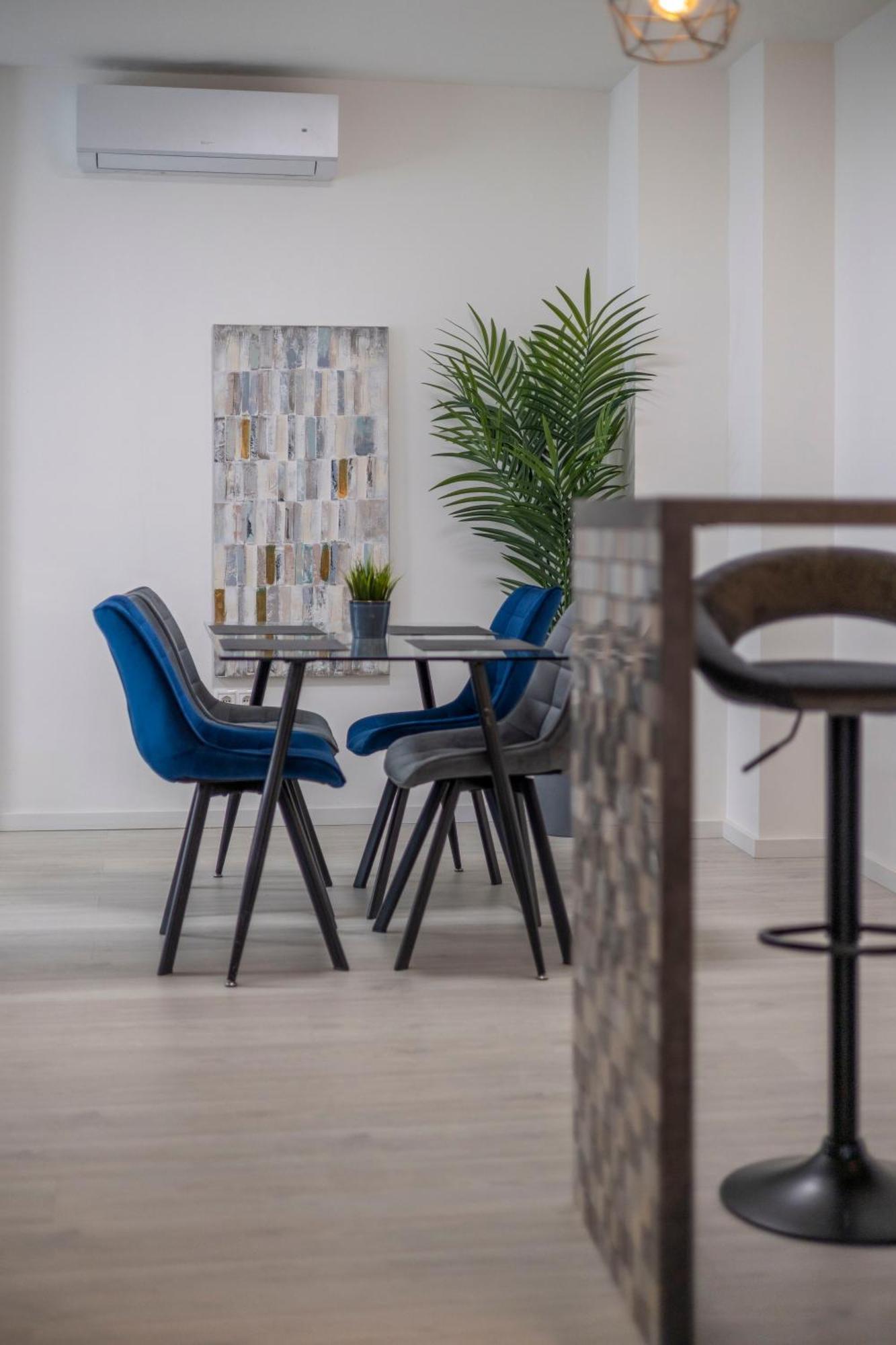 Deluxe & Minimalistic In The Heart Of Apartament Budapeszt
