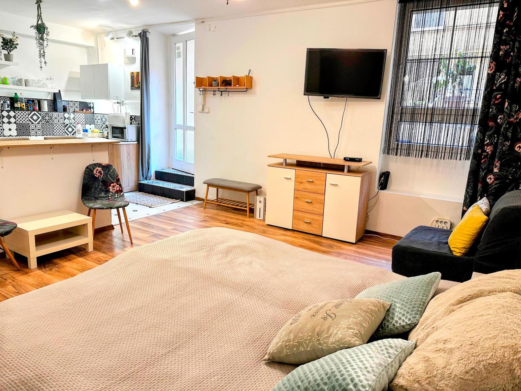 Dob71-cozy Flat In The Center Of Budapest- Recently Renovated Apartamento *