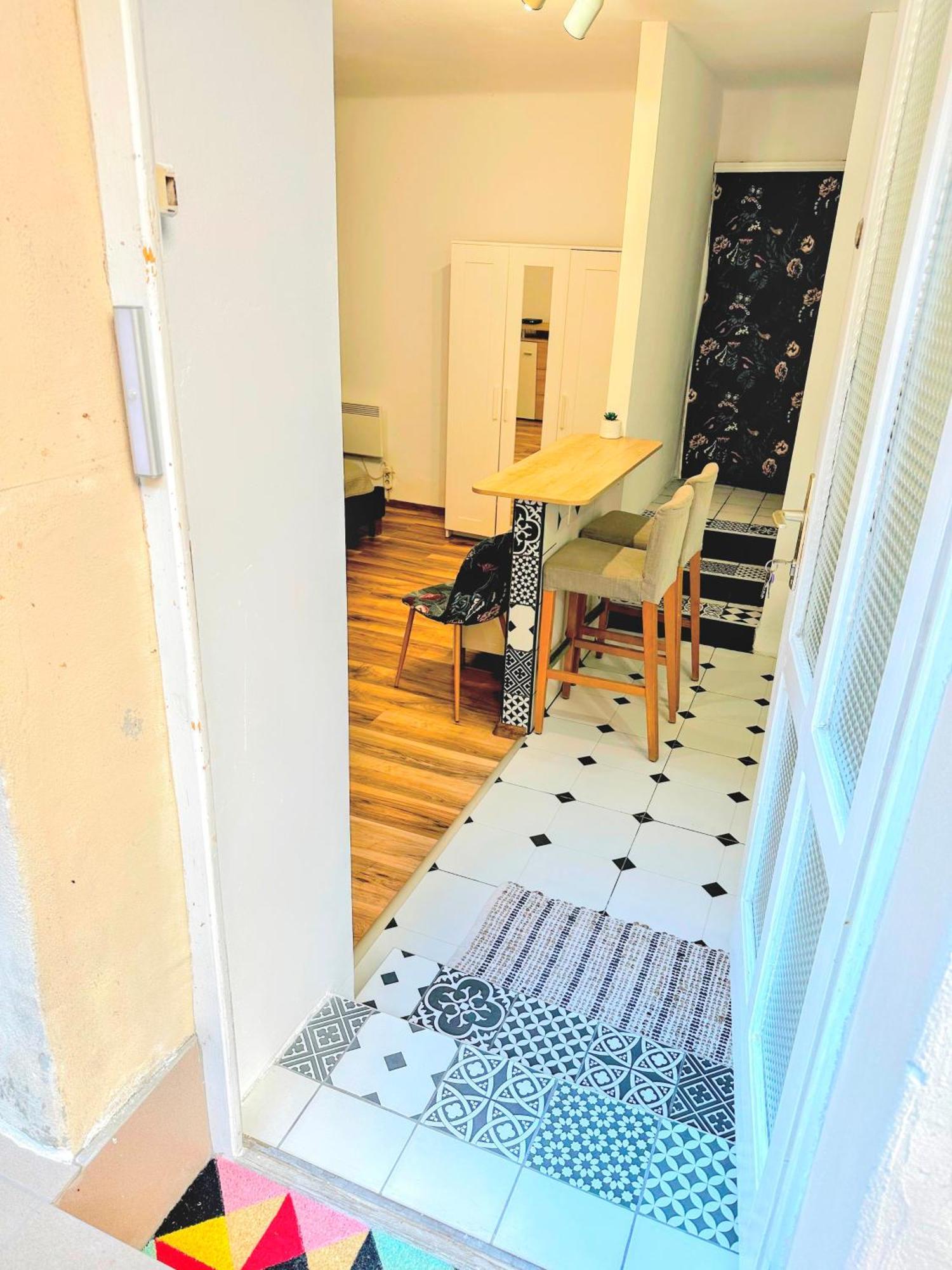 Apartamento Dob71-cozy Flat In The Center Of Budapest- Recently Renovated Budapest