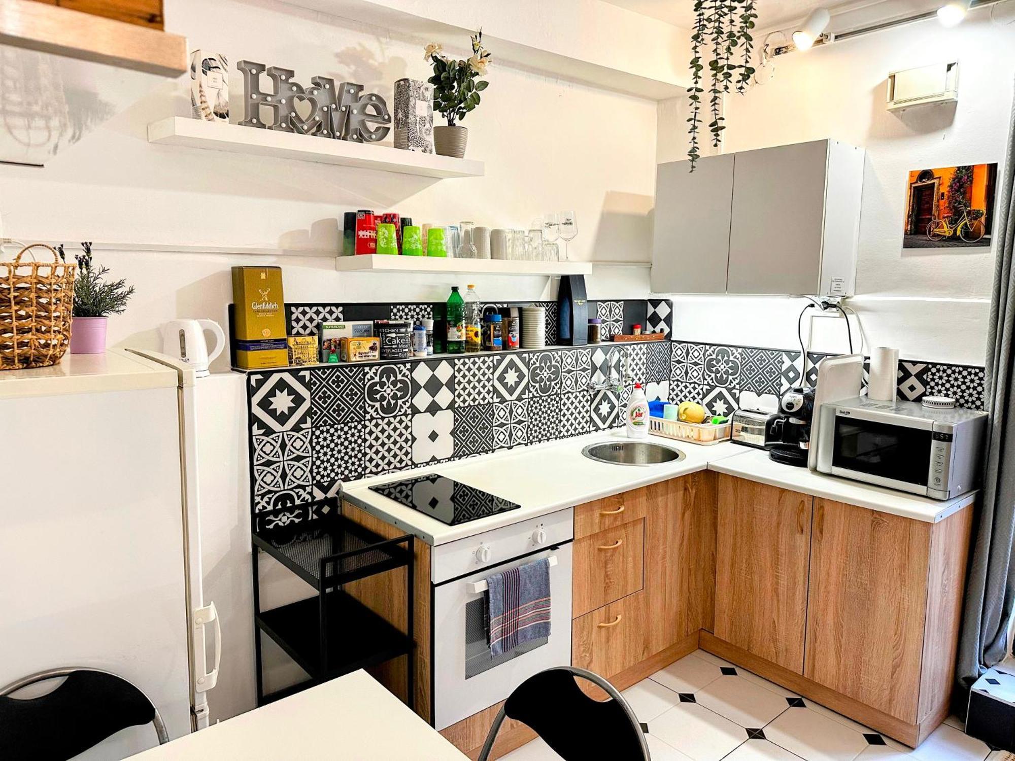 Dob71-cozy Flat In The Center Of Budapest- Recently Renovated *