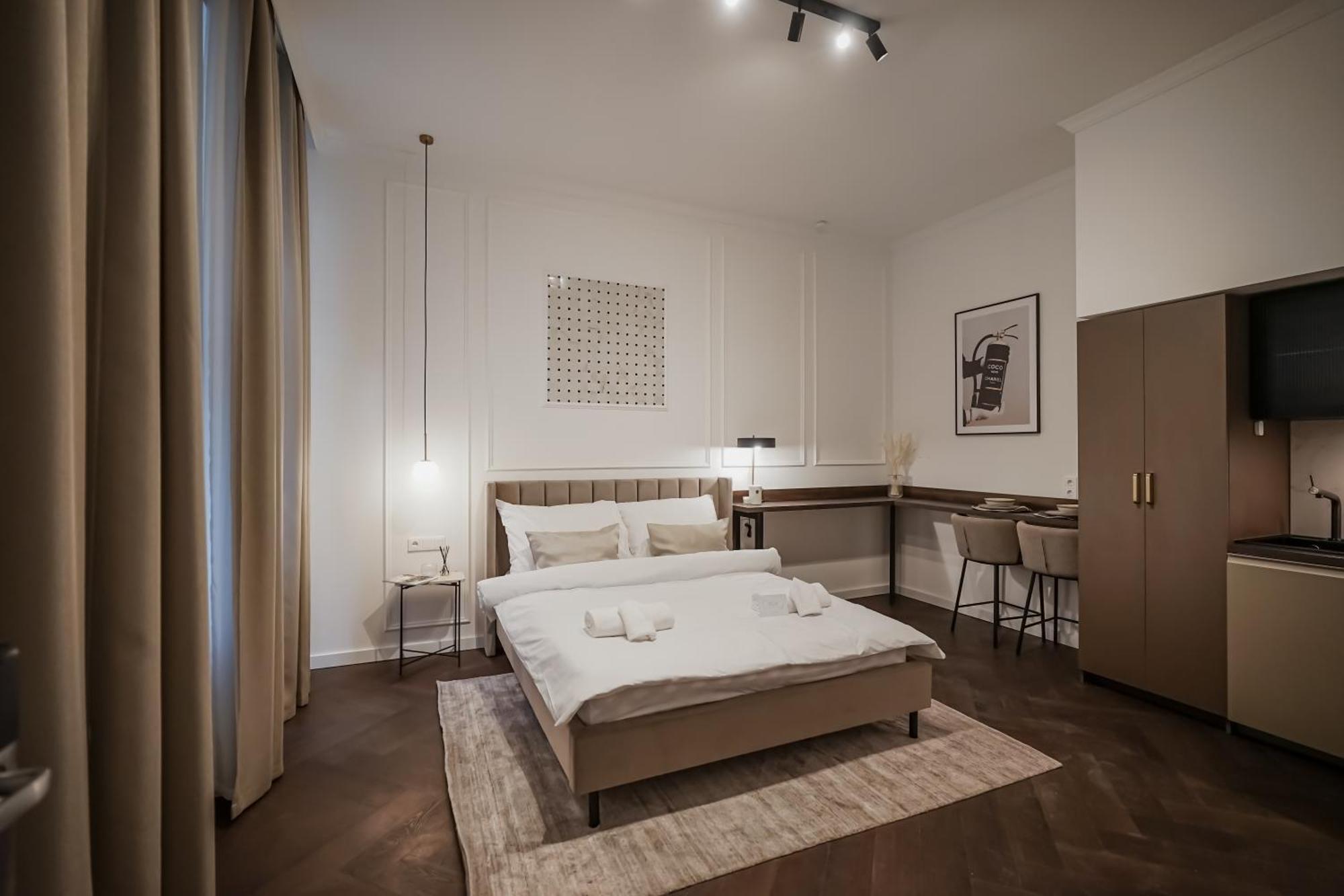 A5 - Boutique Apartments, Location By Bqa Apartment *