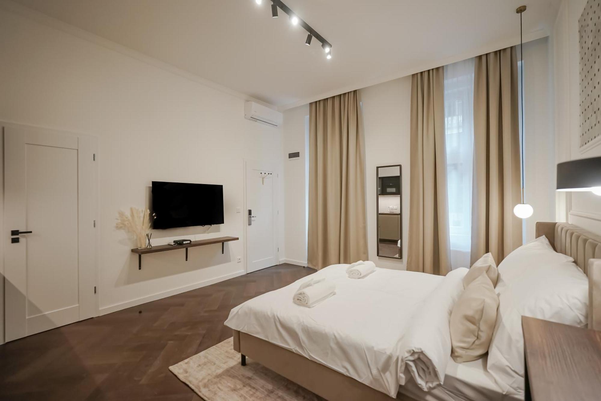 Apartment A5 - Boutique Apartments, Location By Bqa