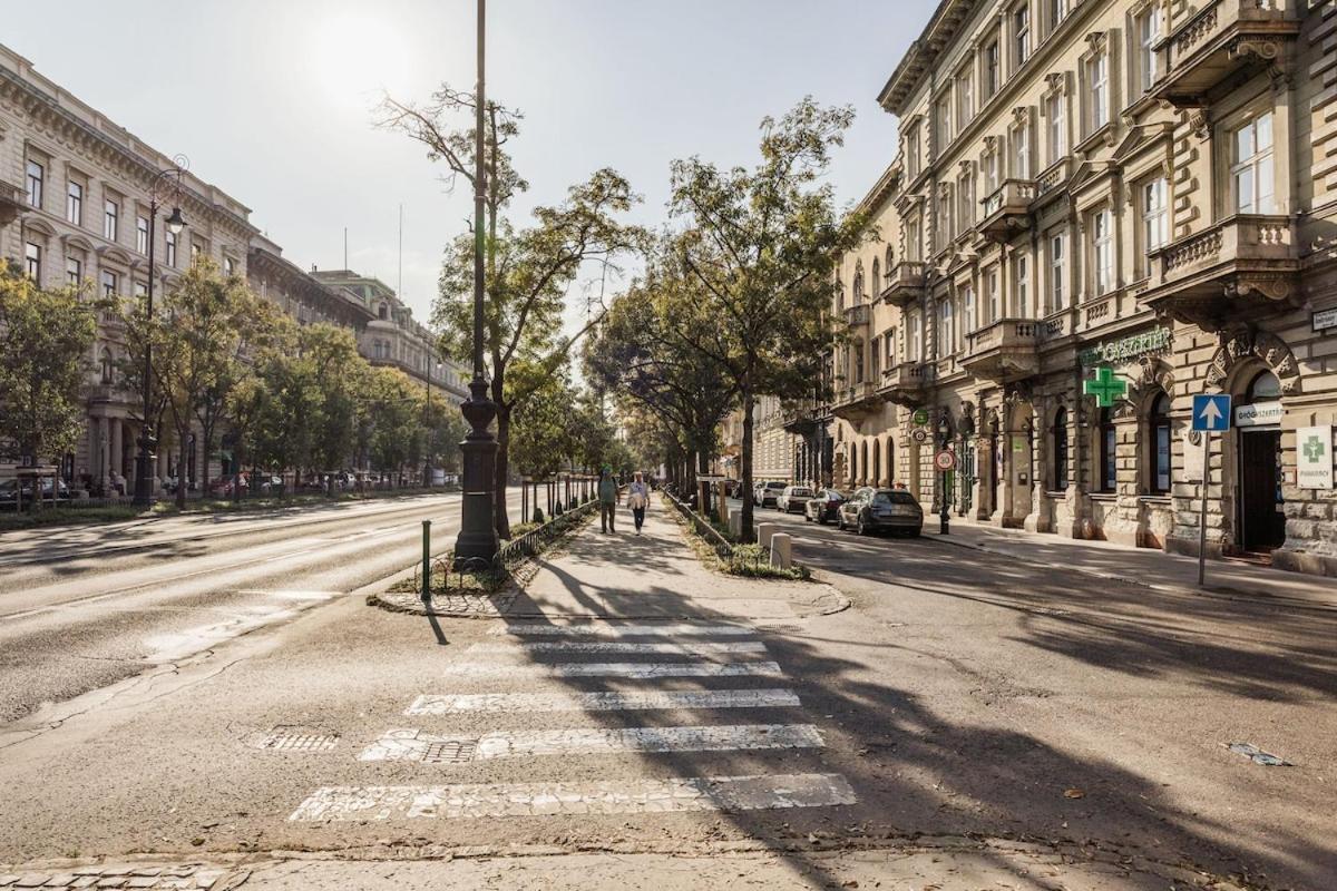 Downtown Deluxe Budapest