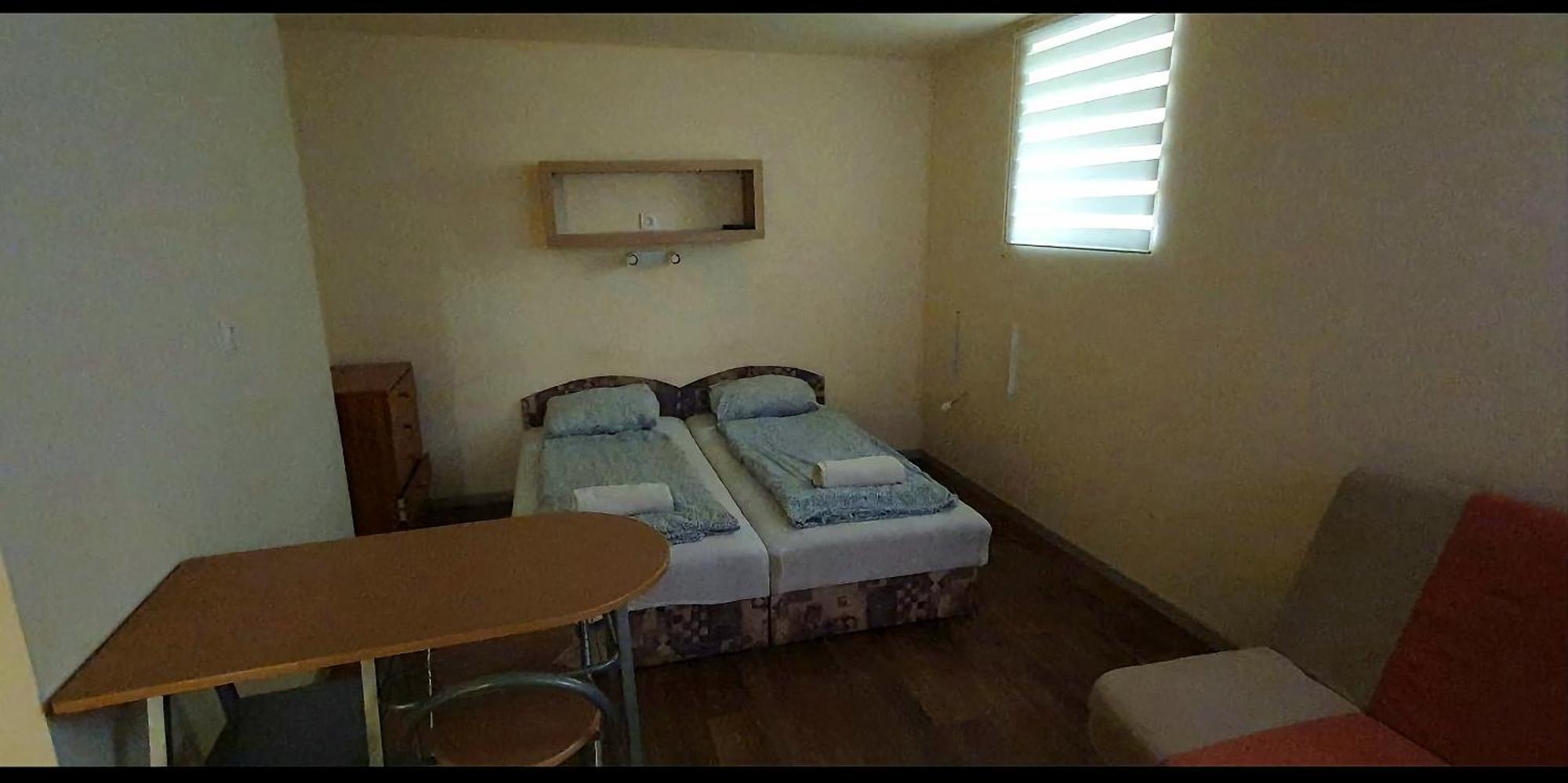 Pozsonyifirst Privat Margit Bridge * Budapest