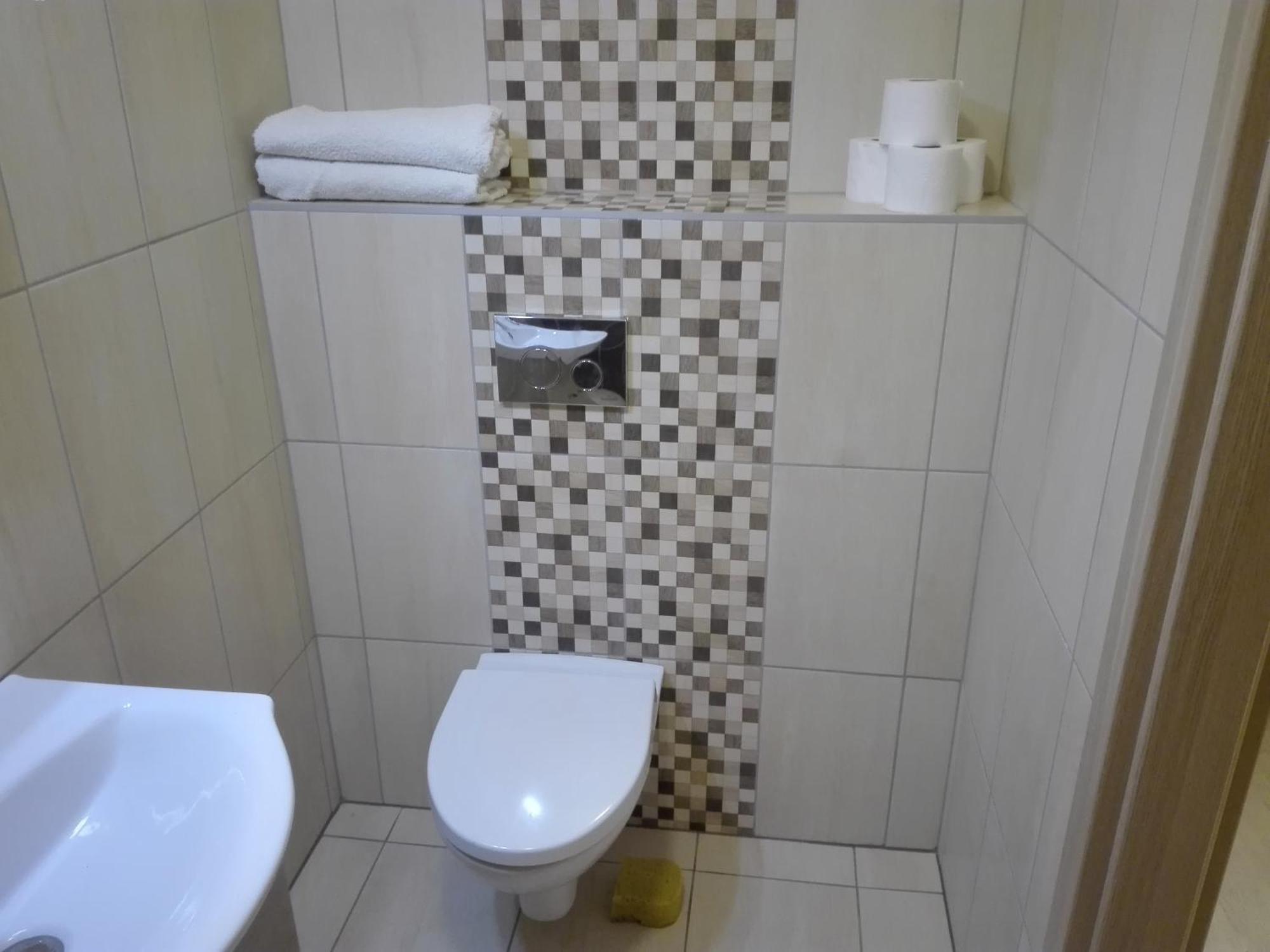 Pozsonyifirst Privat Margit Bridge * Budapest