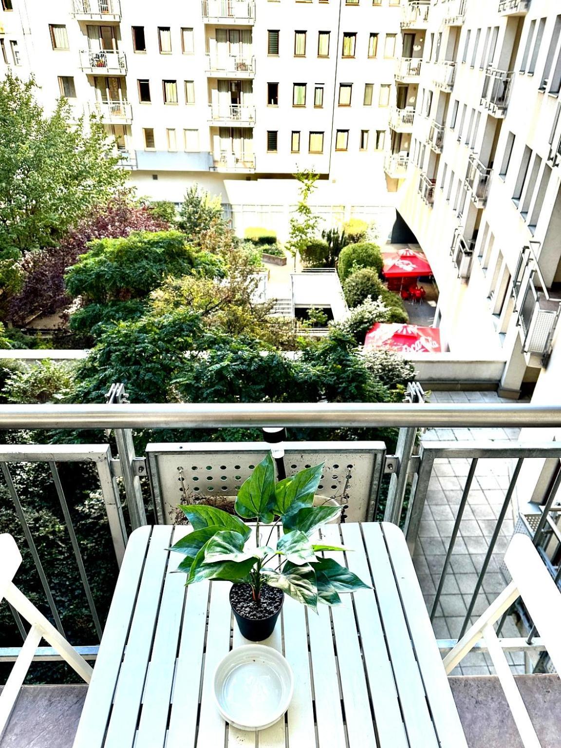 With Balcony Lejlighed *