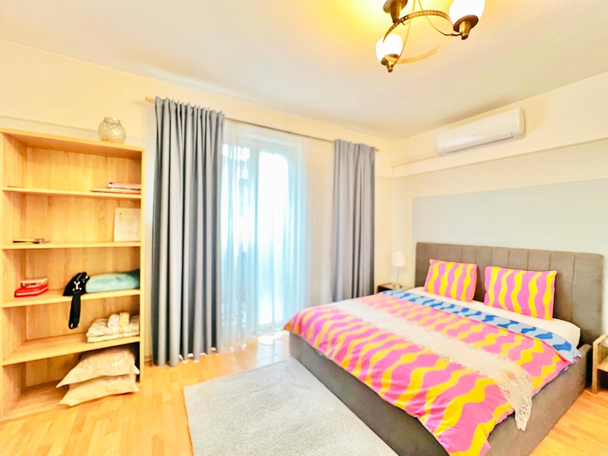 Apartment Acacia Aparhotel-near New York Cafe Budapest