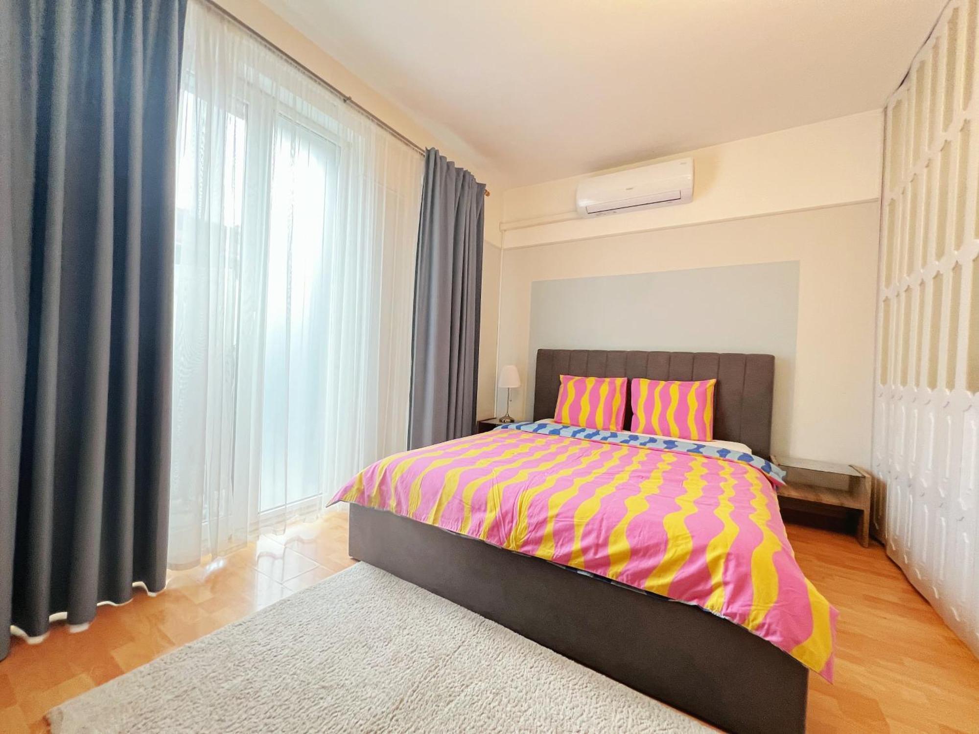 Apartment Acacia Aparhotel-near New York Cafe Budapest