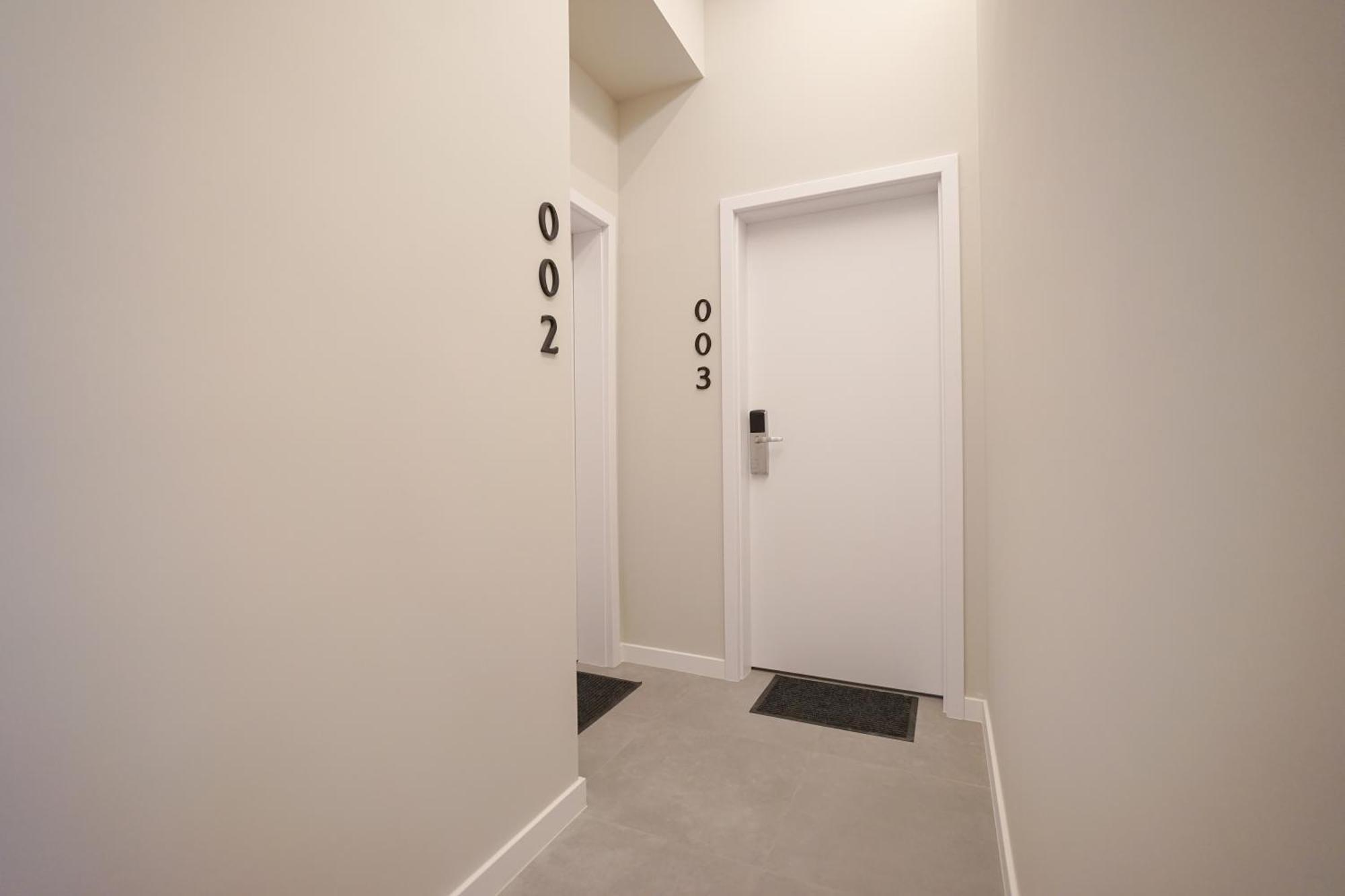 S7 - Sip Downtown Hideaway - Location By Bqa *