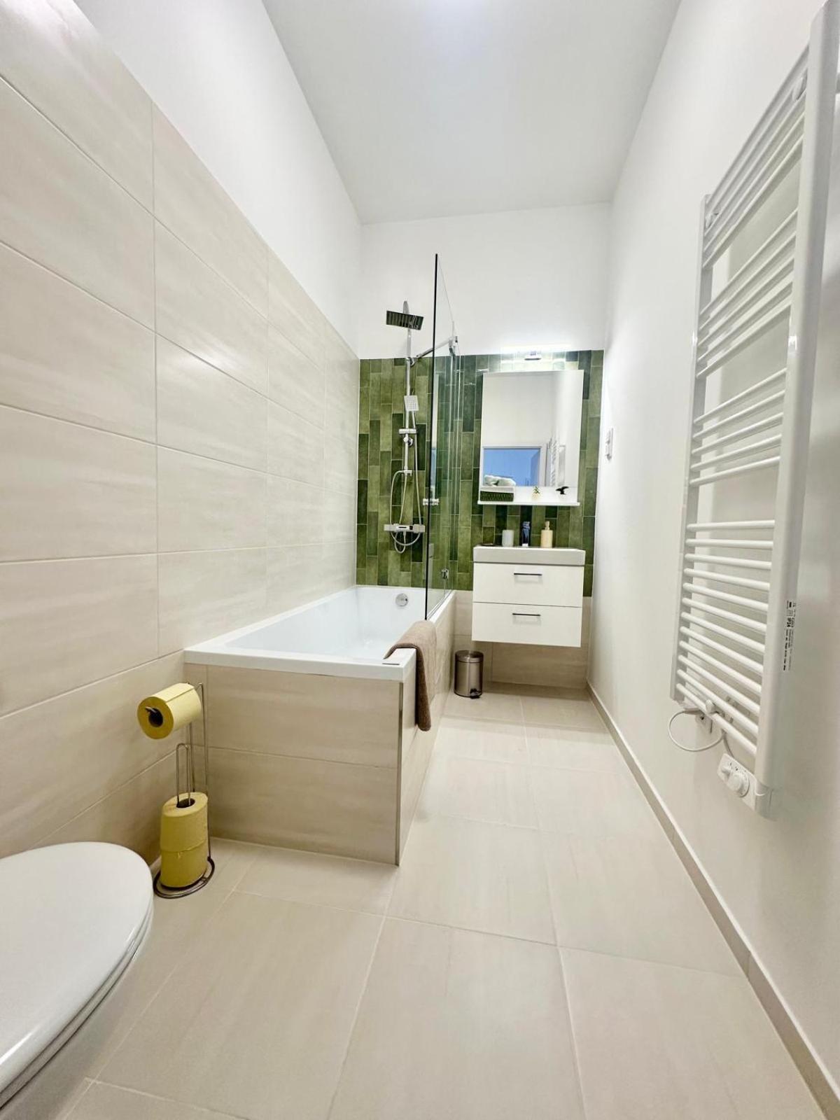 Mecset Design Apartmán *