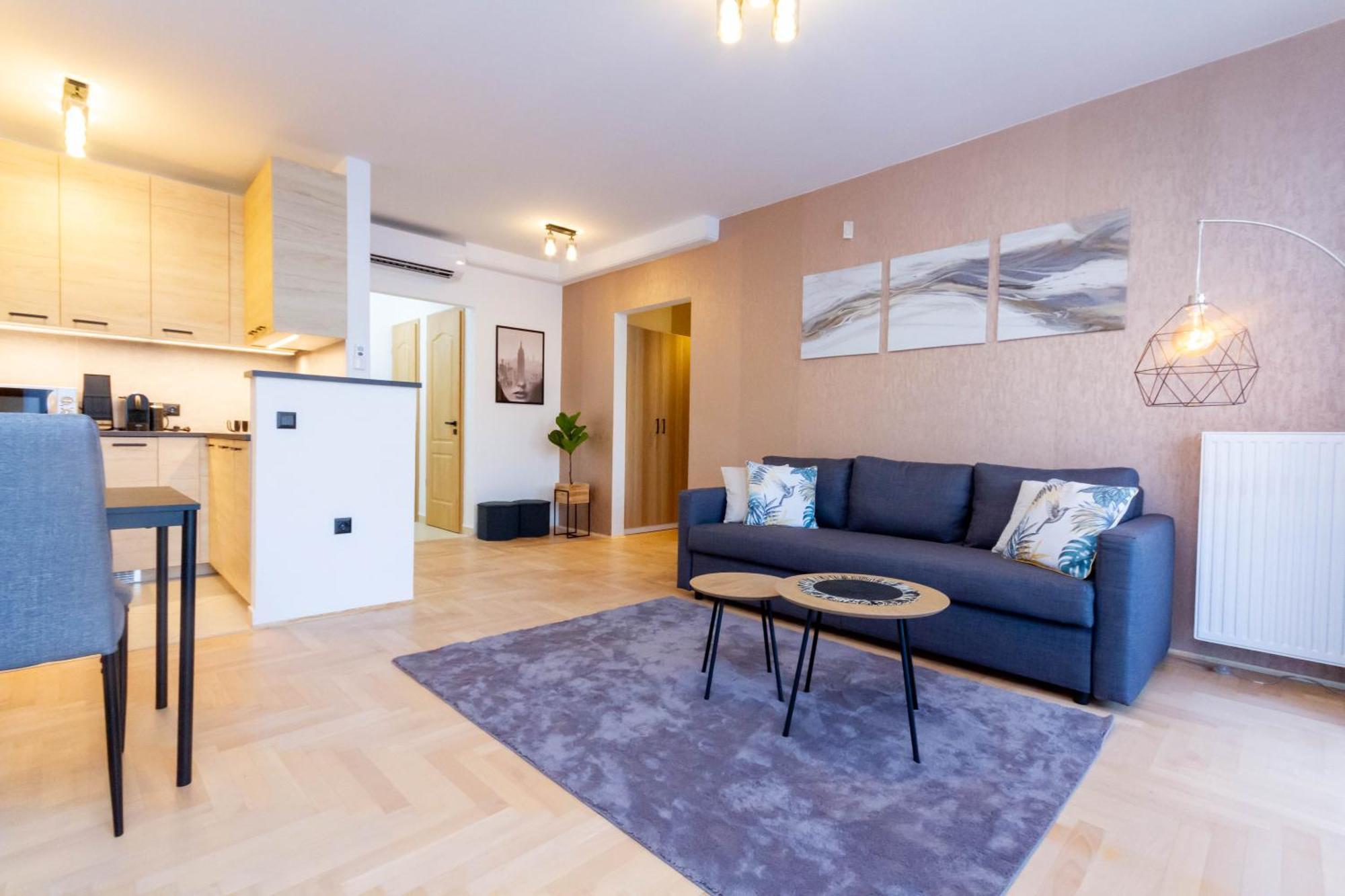 Gozsdu White Raven 105 - Free Parking, Terrace Lägenhet *