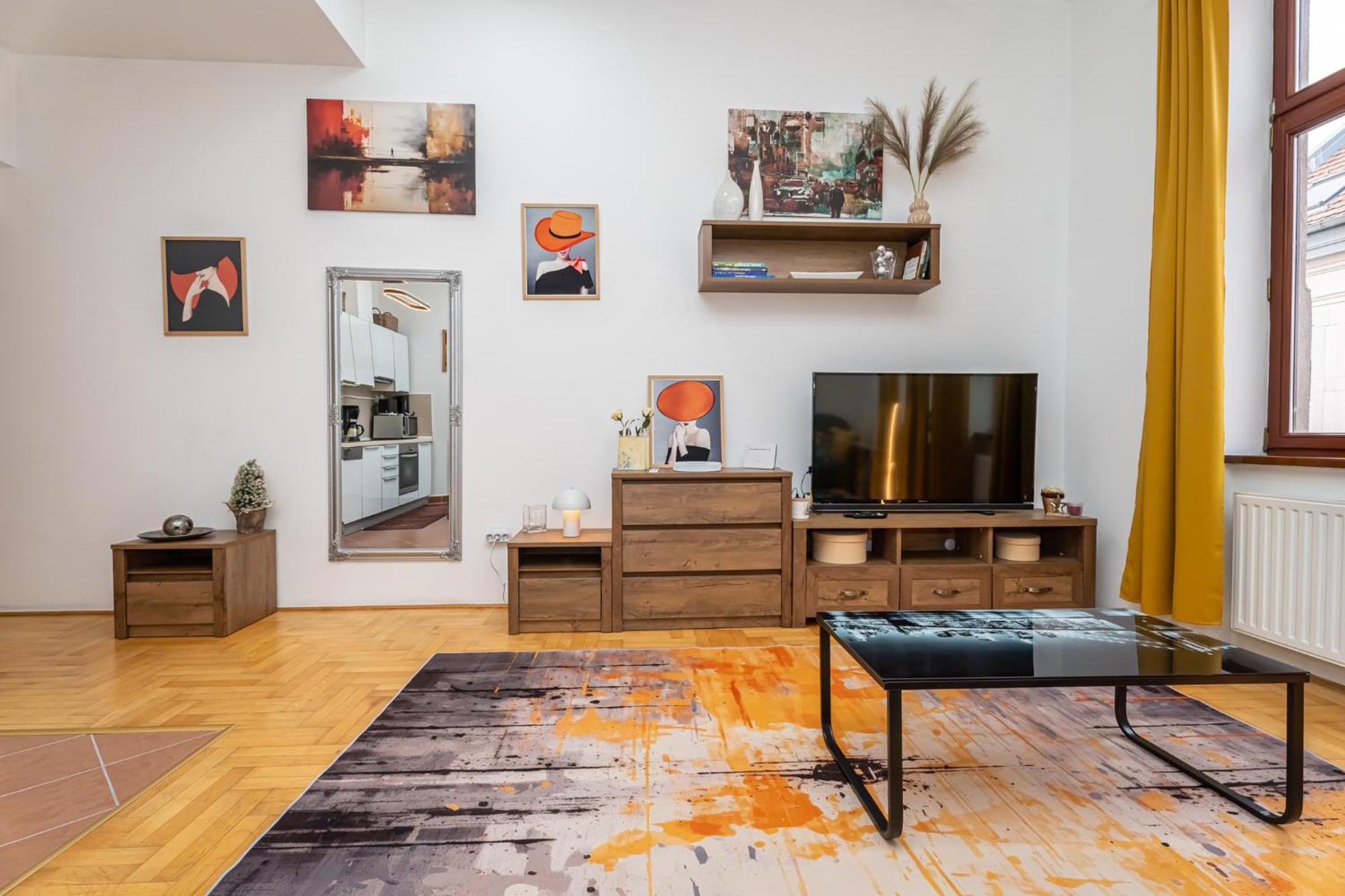 Apartamento My Gozsdu Court Historic Passage *
