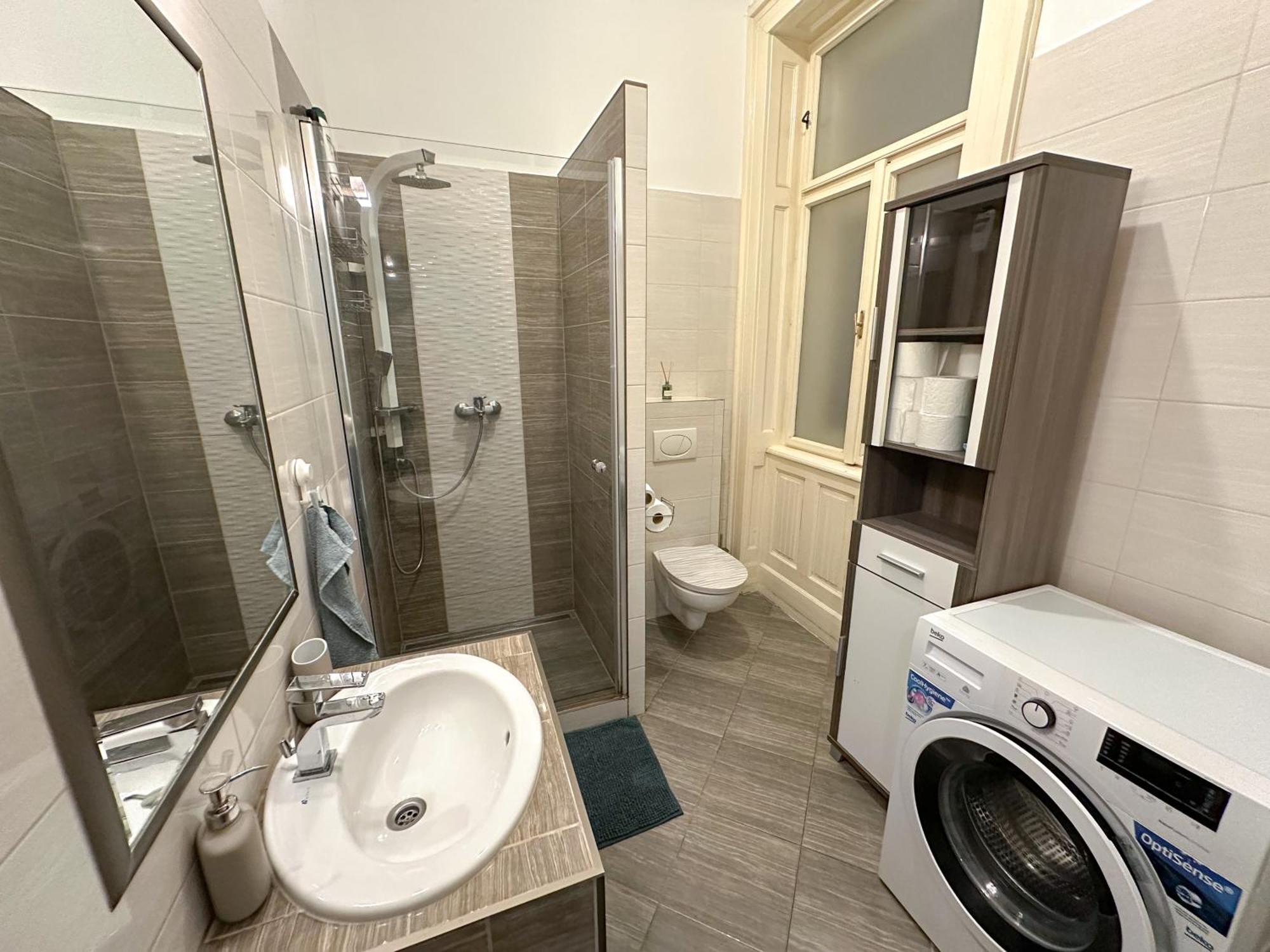 Parliament Appartement *