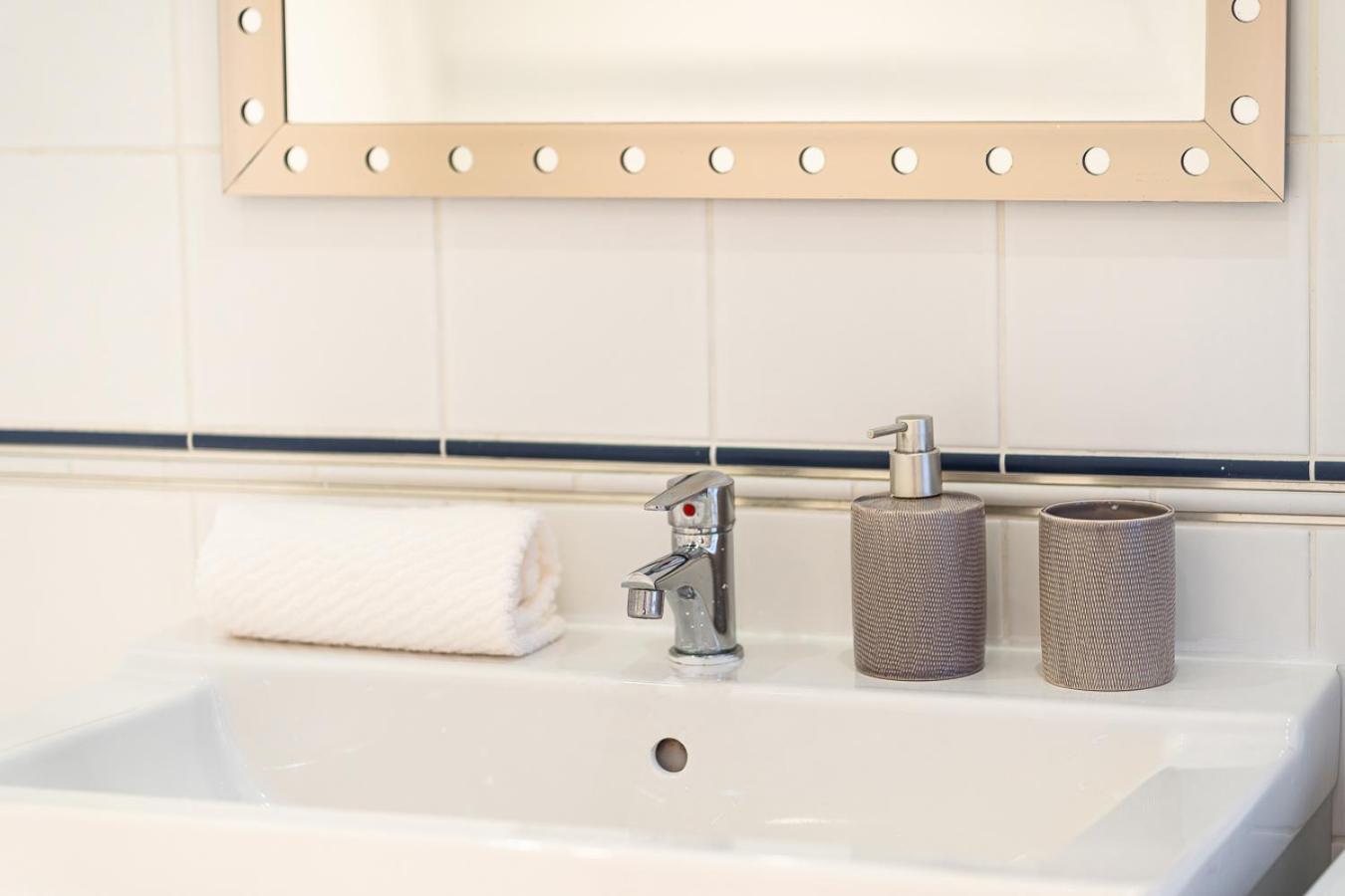 Appartamento Riverside Two Bedroom Flat By The Chain Bridge Budapest