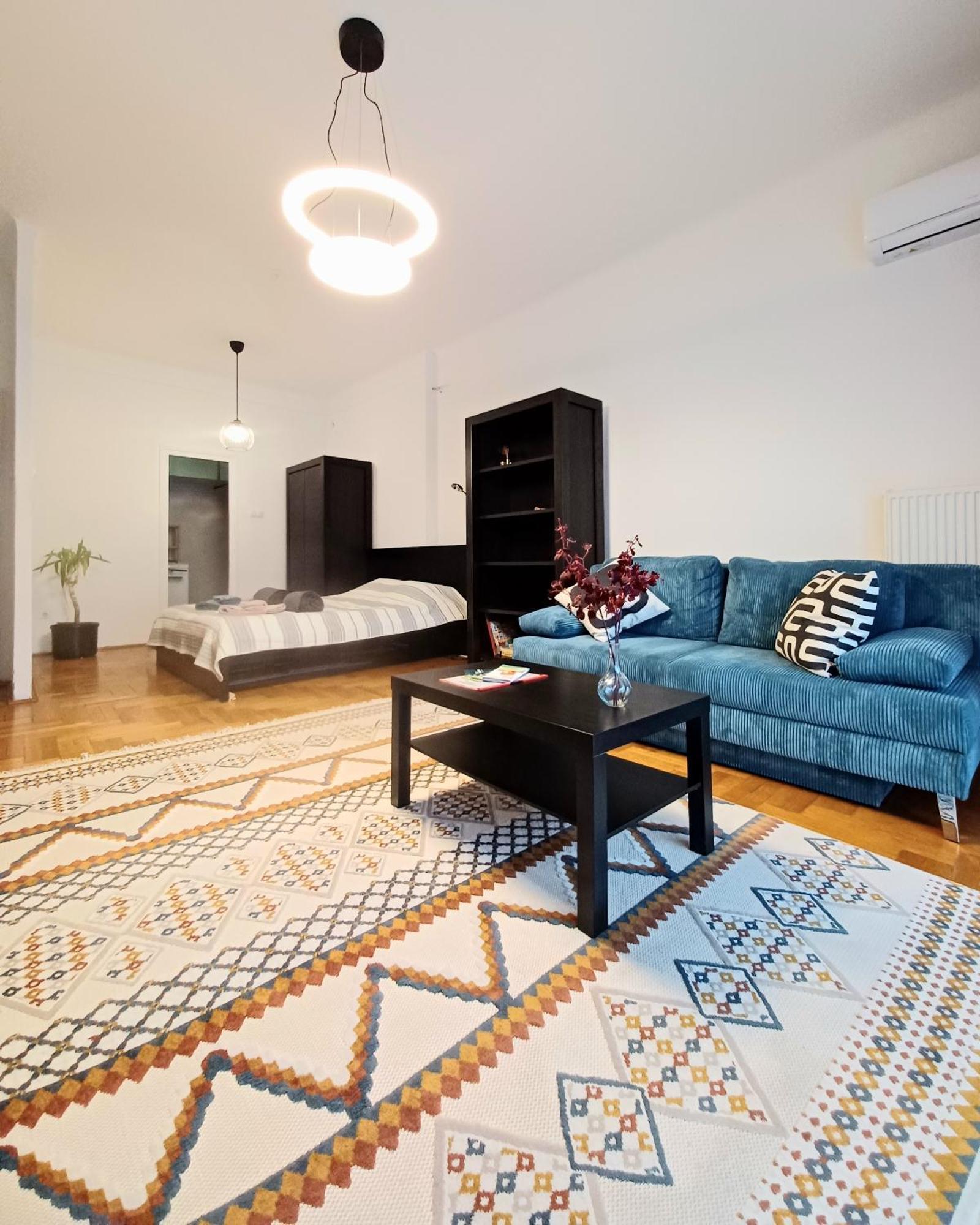 Hero's Square Appartement *