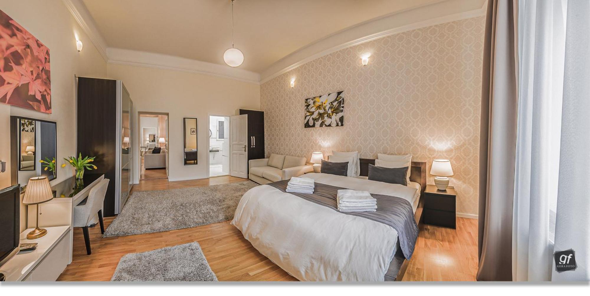 4 Bedrooms 4 Bathrooms Luxury In Centre Appartement