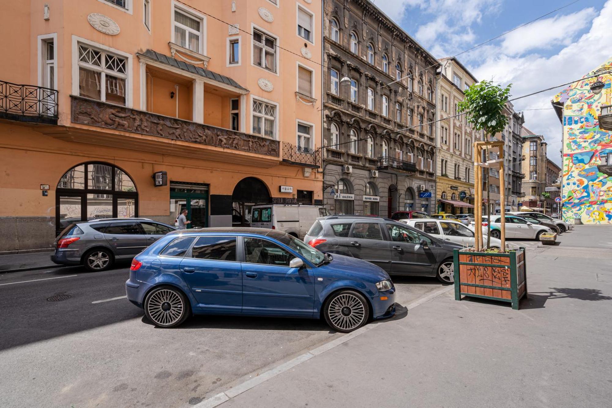 A20 - Boutique Location, By Bqa Budapest