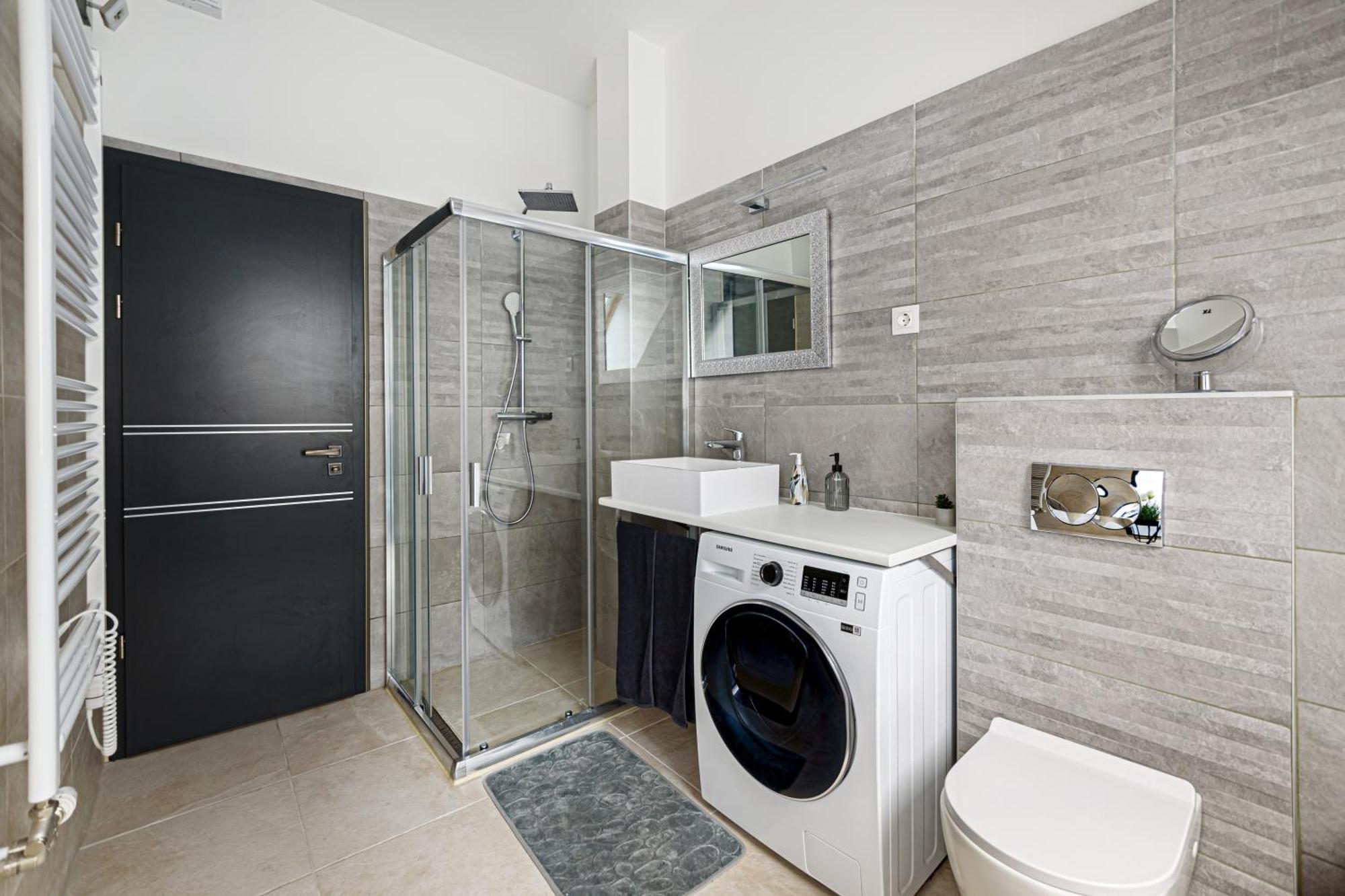 Apartman Dob Six