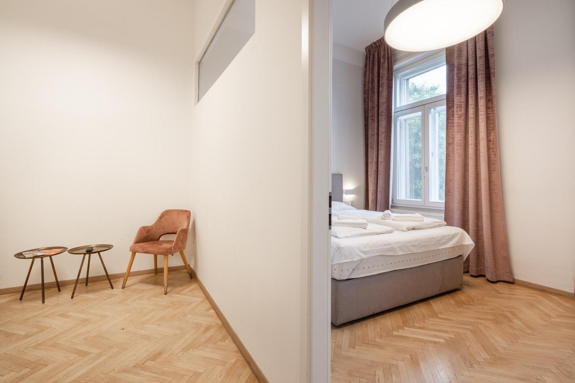 Apartment Tcb Regi *