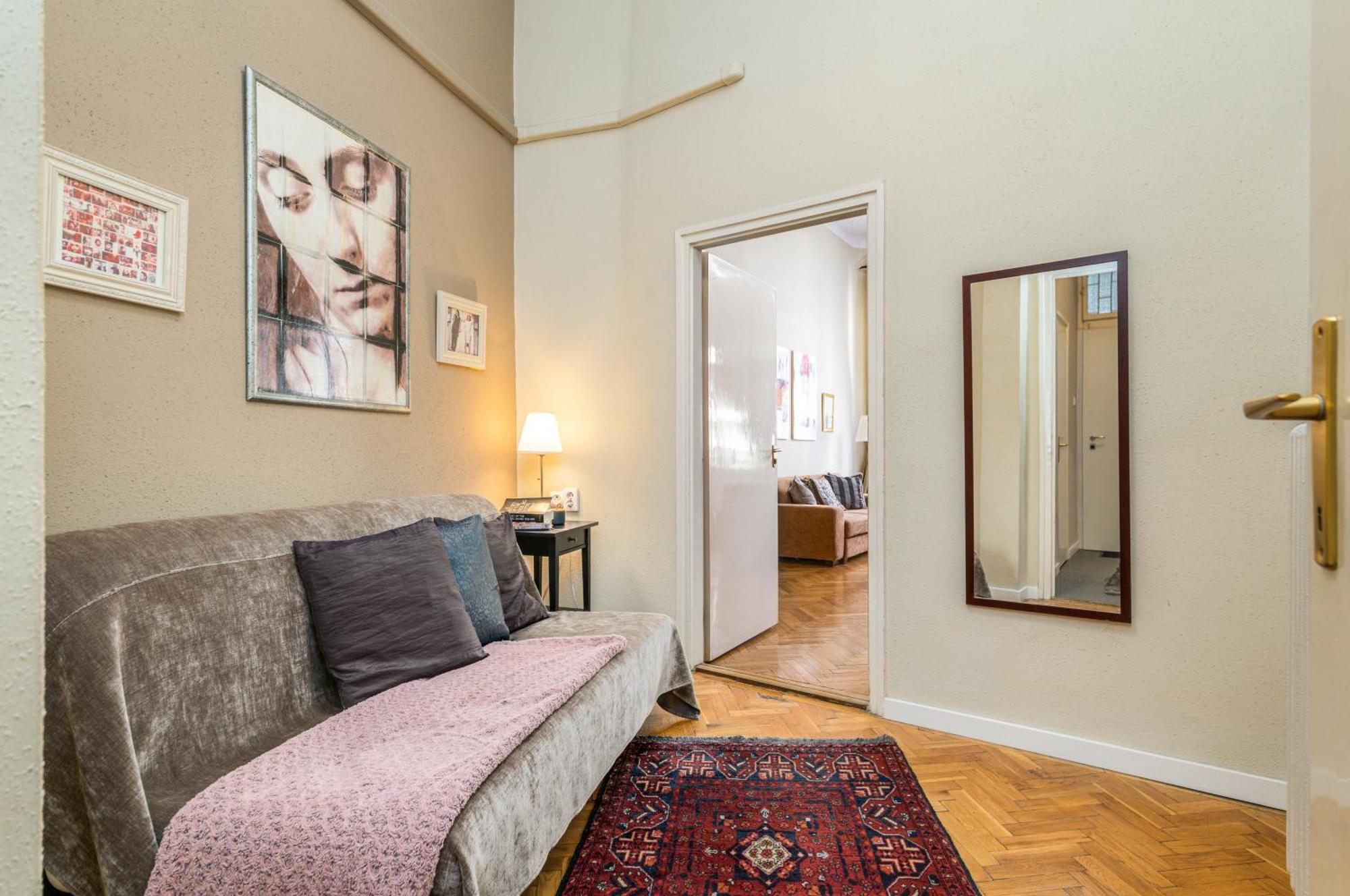 Apartment Super Chic With A Private Balcony Budapest