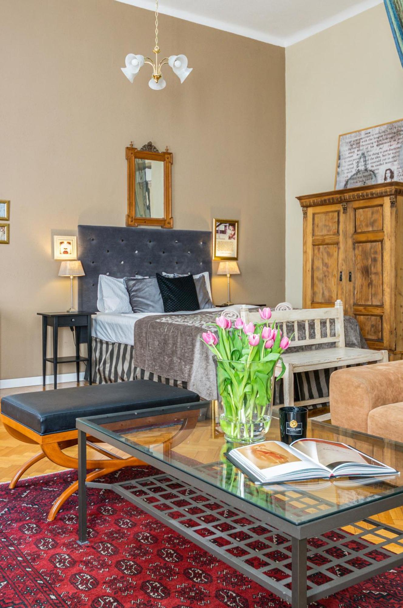 Apartment Super Chic With A Private Balcony