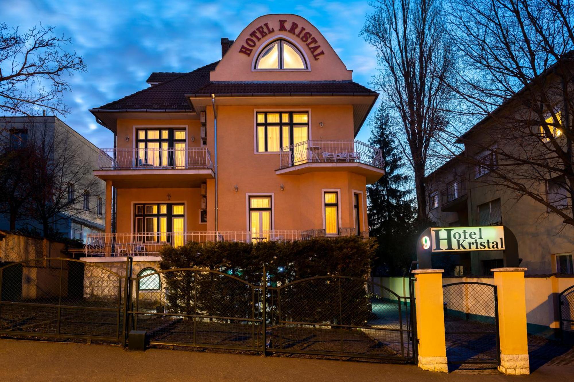 Hotel Kristal Gellert Hill *