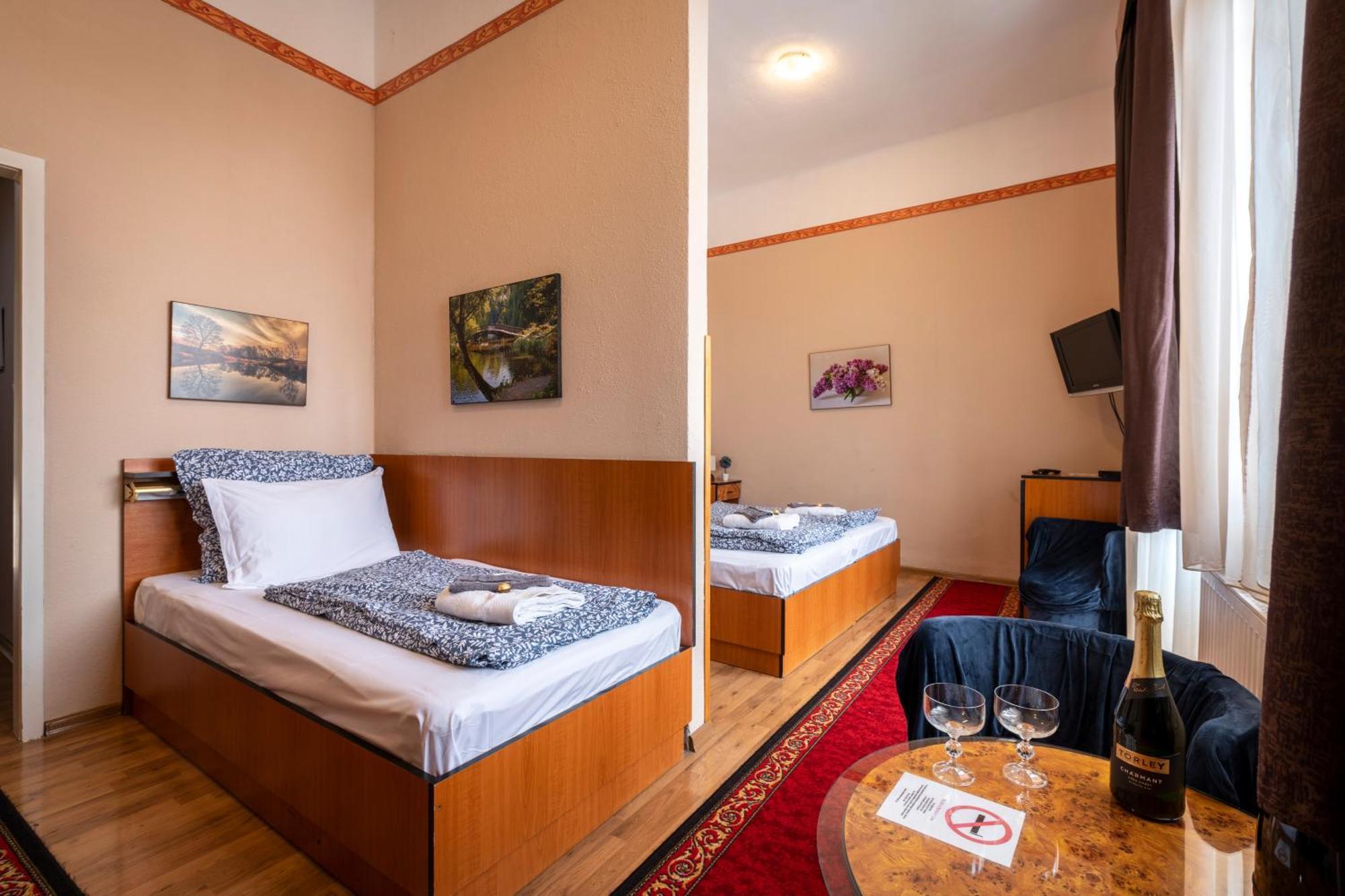 Kristal Gellert Hill Hotel