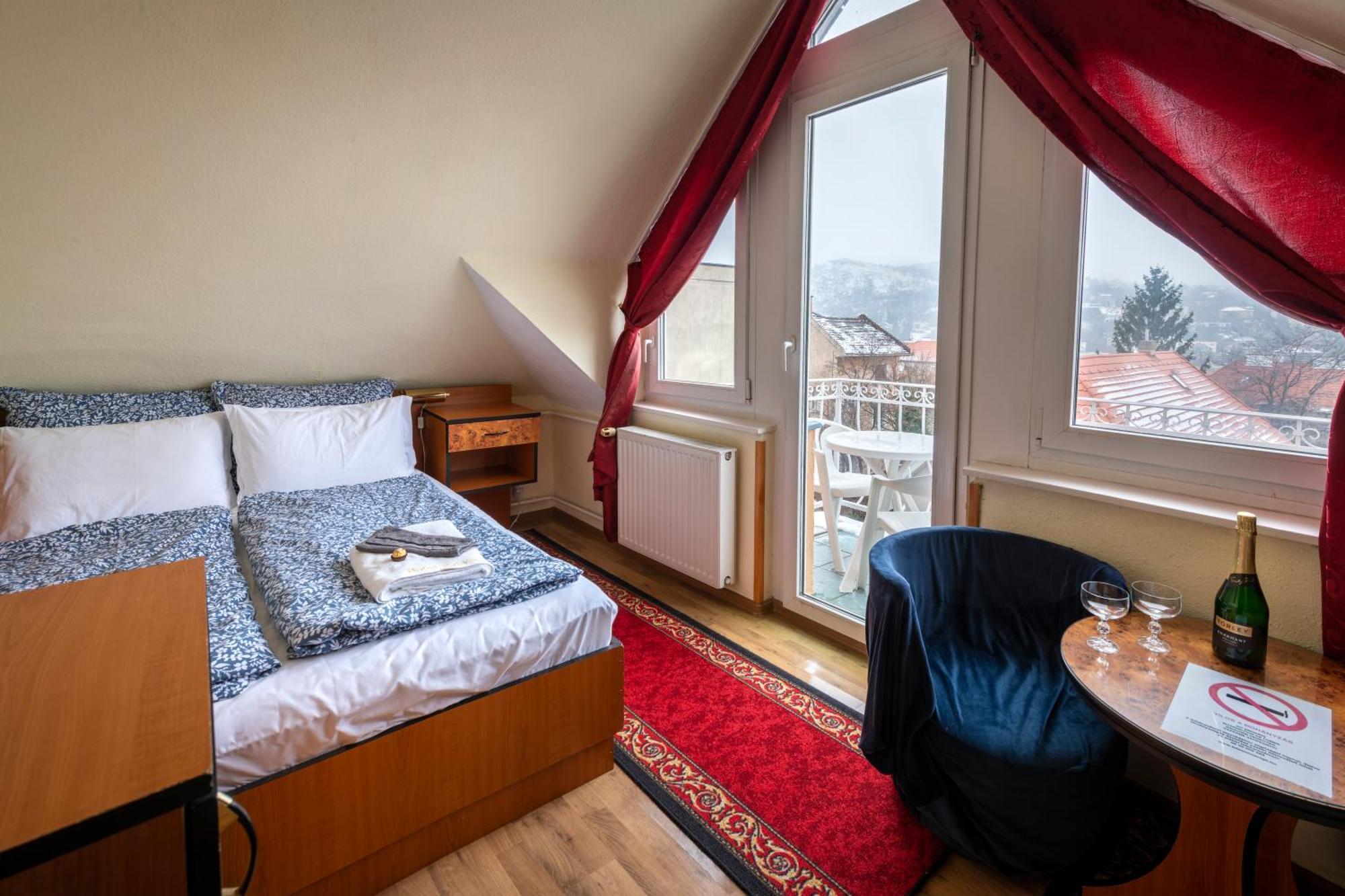 Kristal Gellert Hill * Budapest