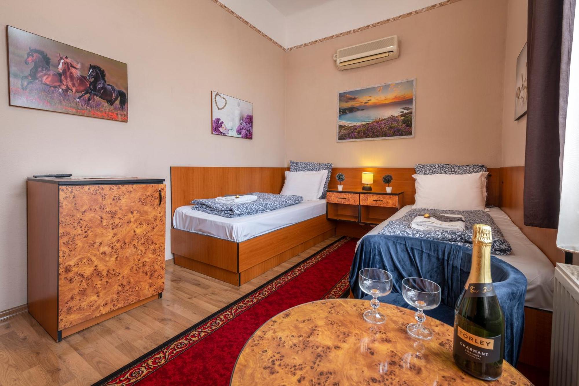 Hotel Kristal Gellert Hill Budapest